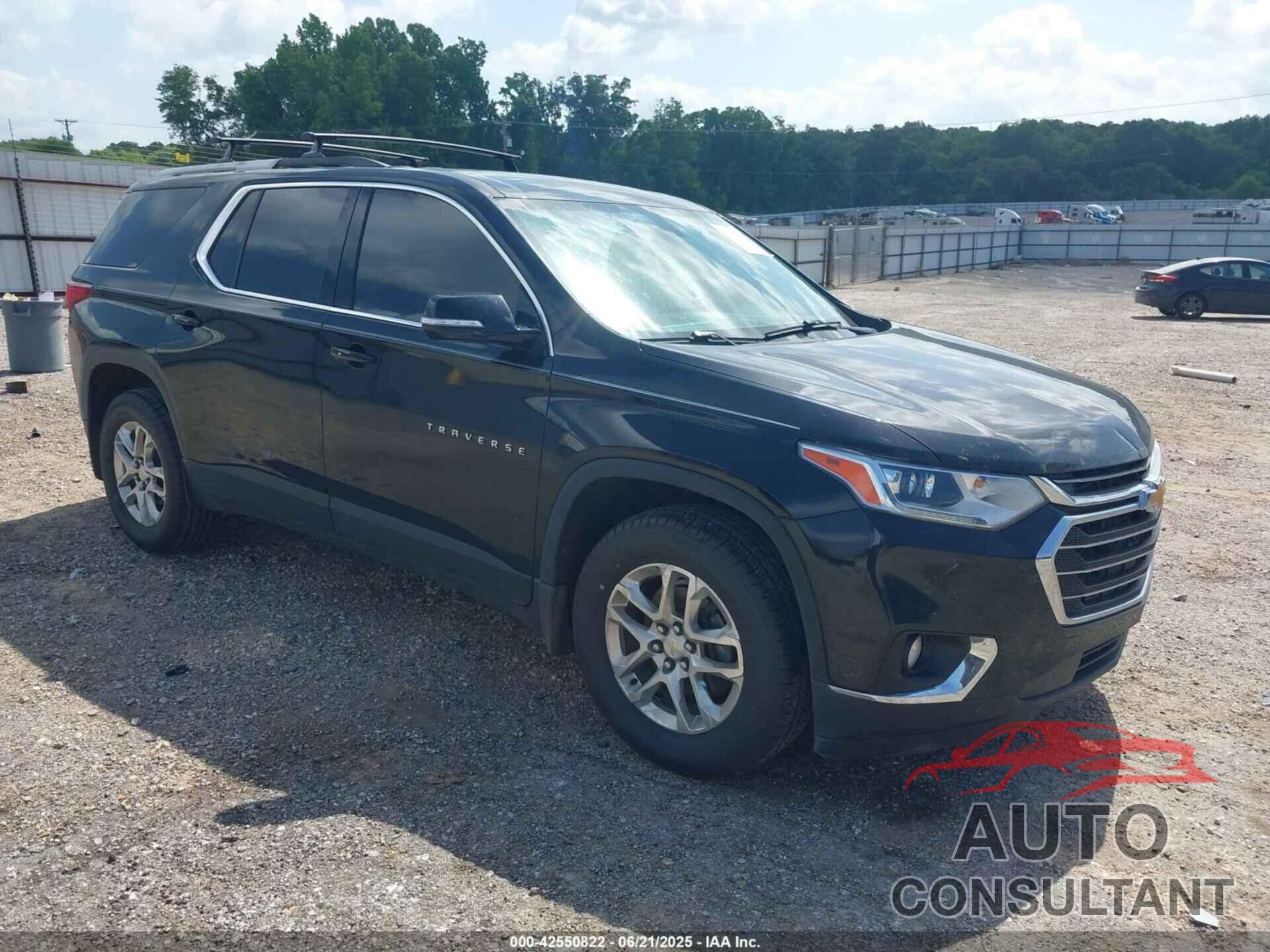 CHEVROLET TRAVERSE 2018 - 1GNERGKW5JJ165454