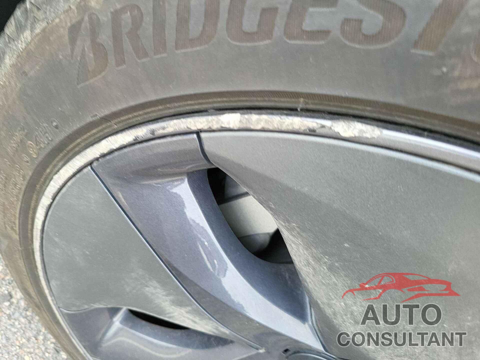 TESLA MODEL 3 2020 - 5YJ3E1EB7LF795231