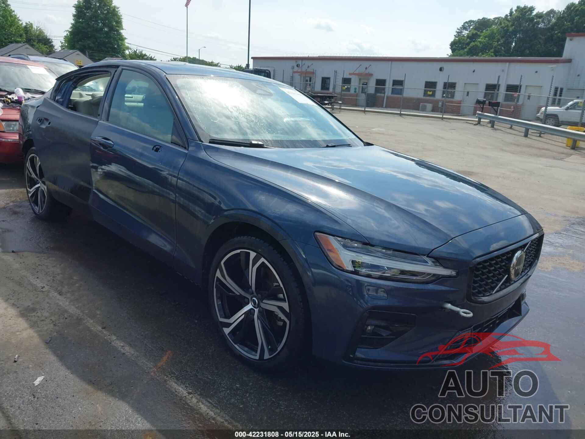 VOLVO S60 2024 - 7JRL12FL9RG294057