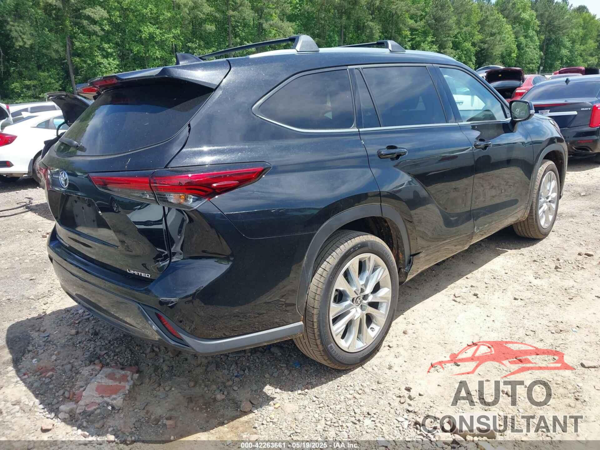 TOYOTA HIGHLANDER 2023 - 5TDKDRAH8PS000437