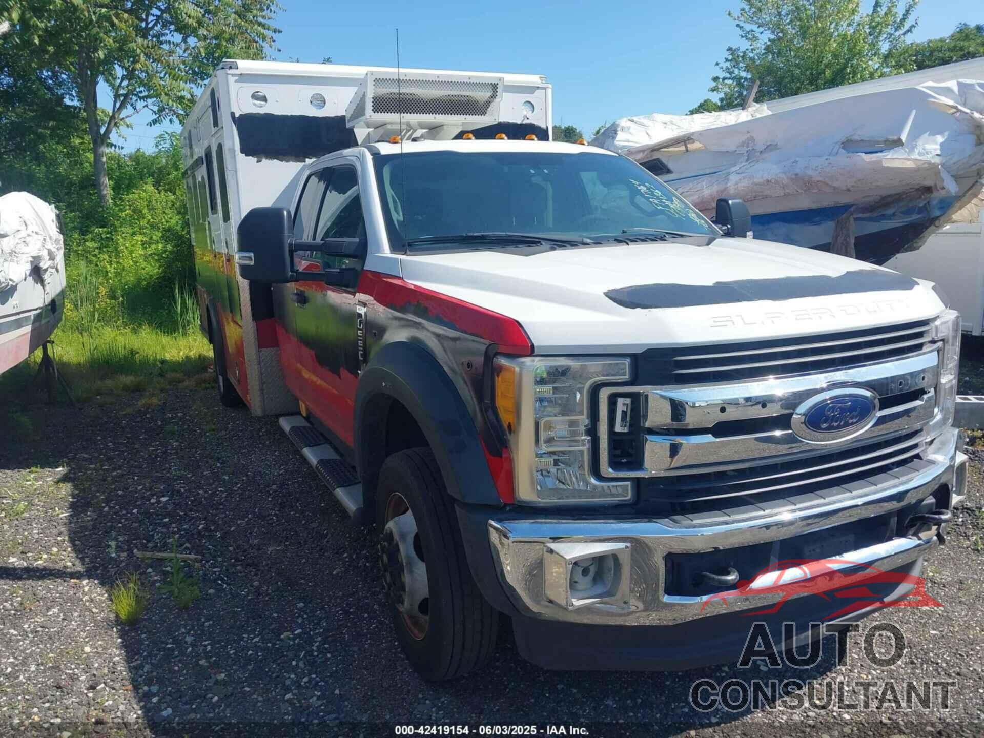 FORD F-550 CHASSIS 2017 - 1FD0X5HT0HEE07592