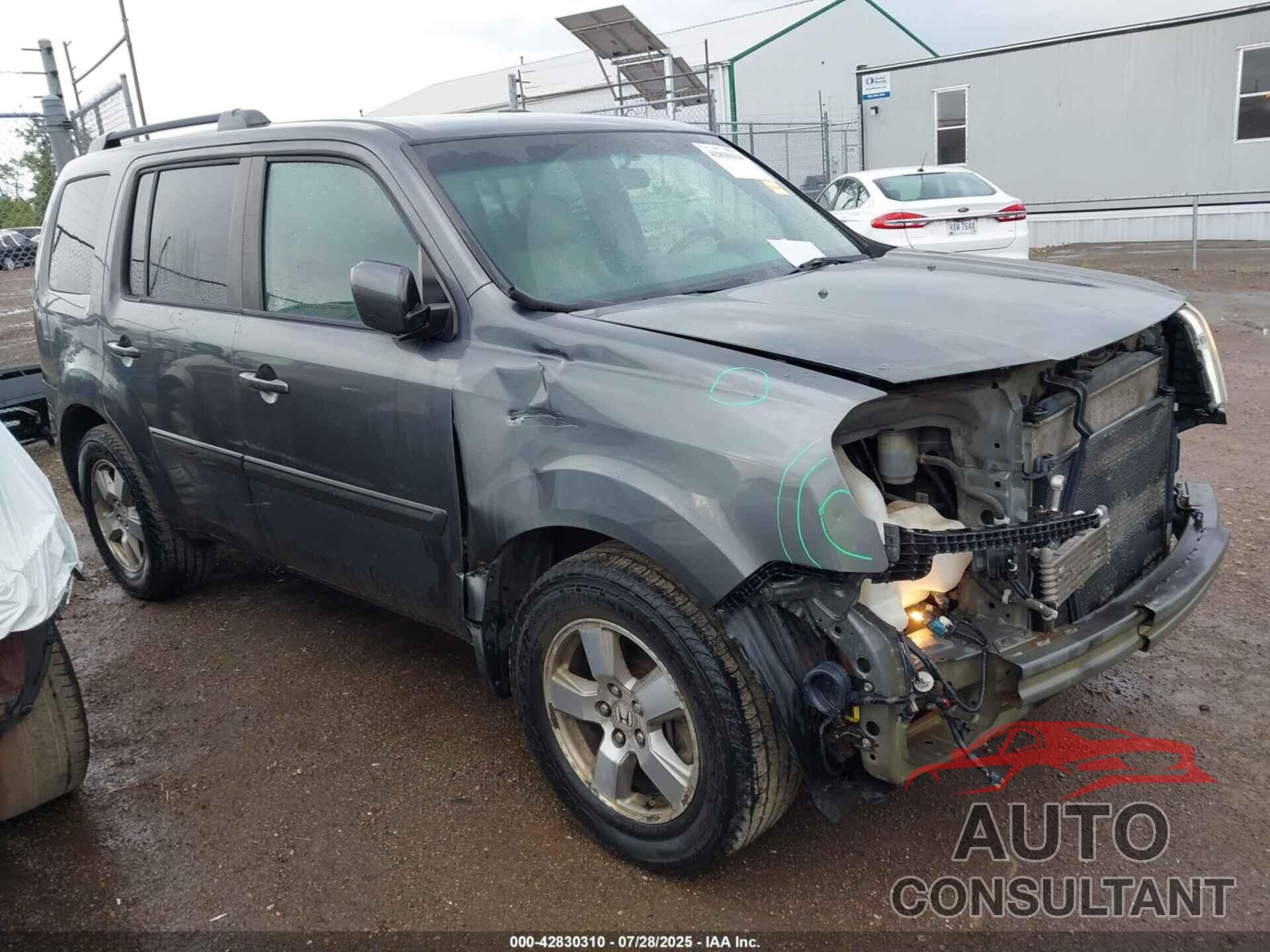 HONDA PILOT 2009 - 5FNYF484X9B055201