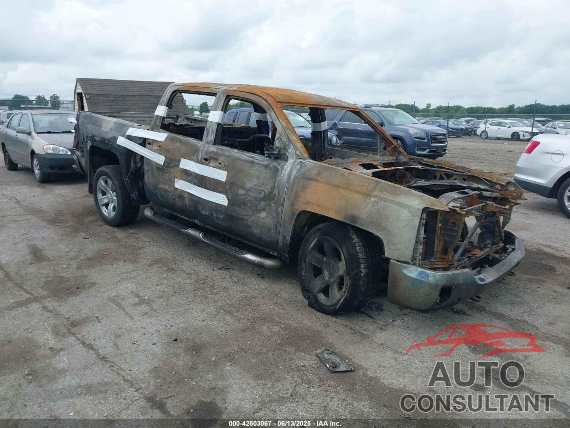 CHEVROLET SILVERADO 1500 2018 - 3GCUKSEC4JG558599