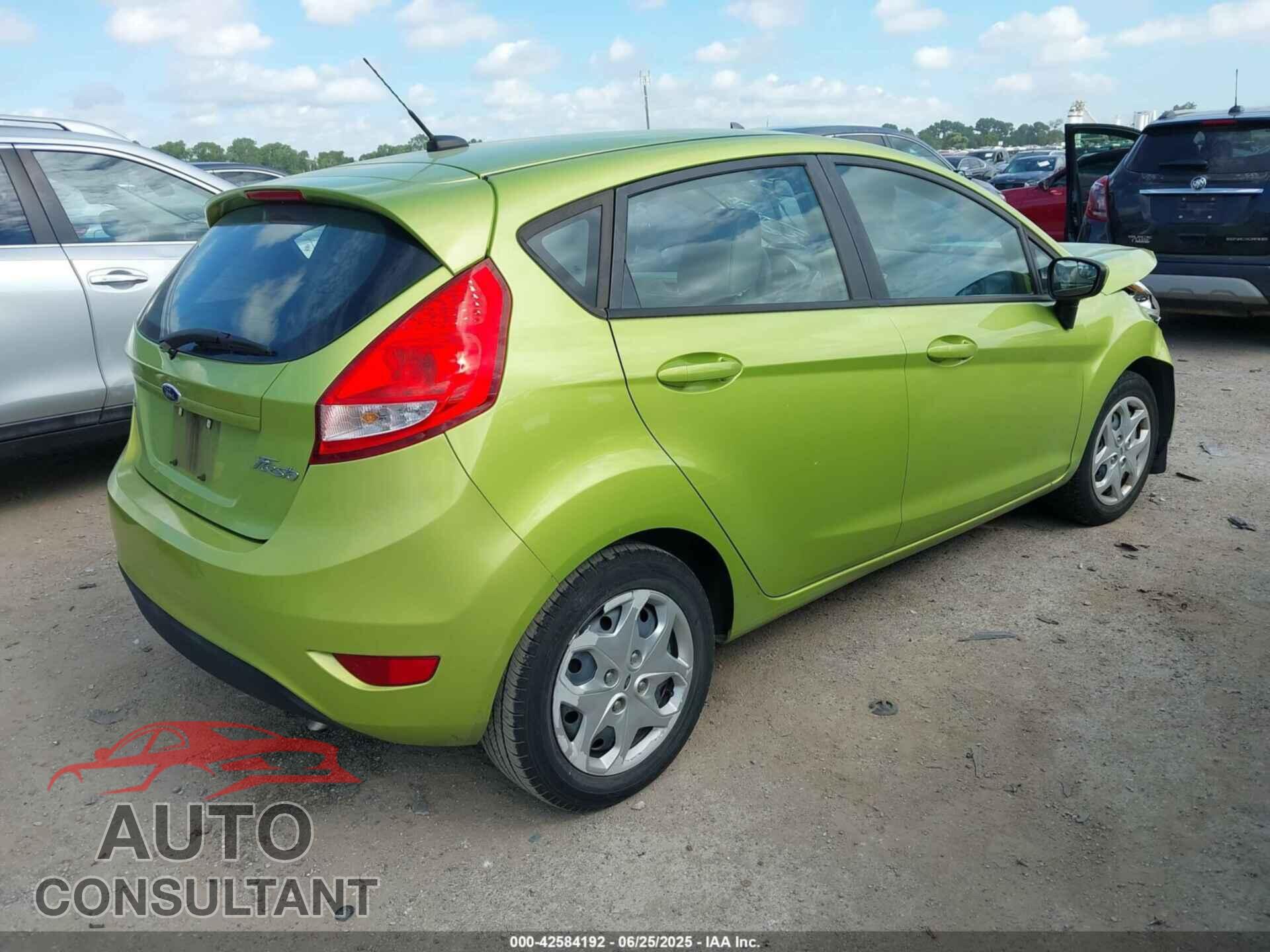FORD FIESTA 2012 - 3FADP4EJ0CM107000