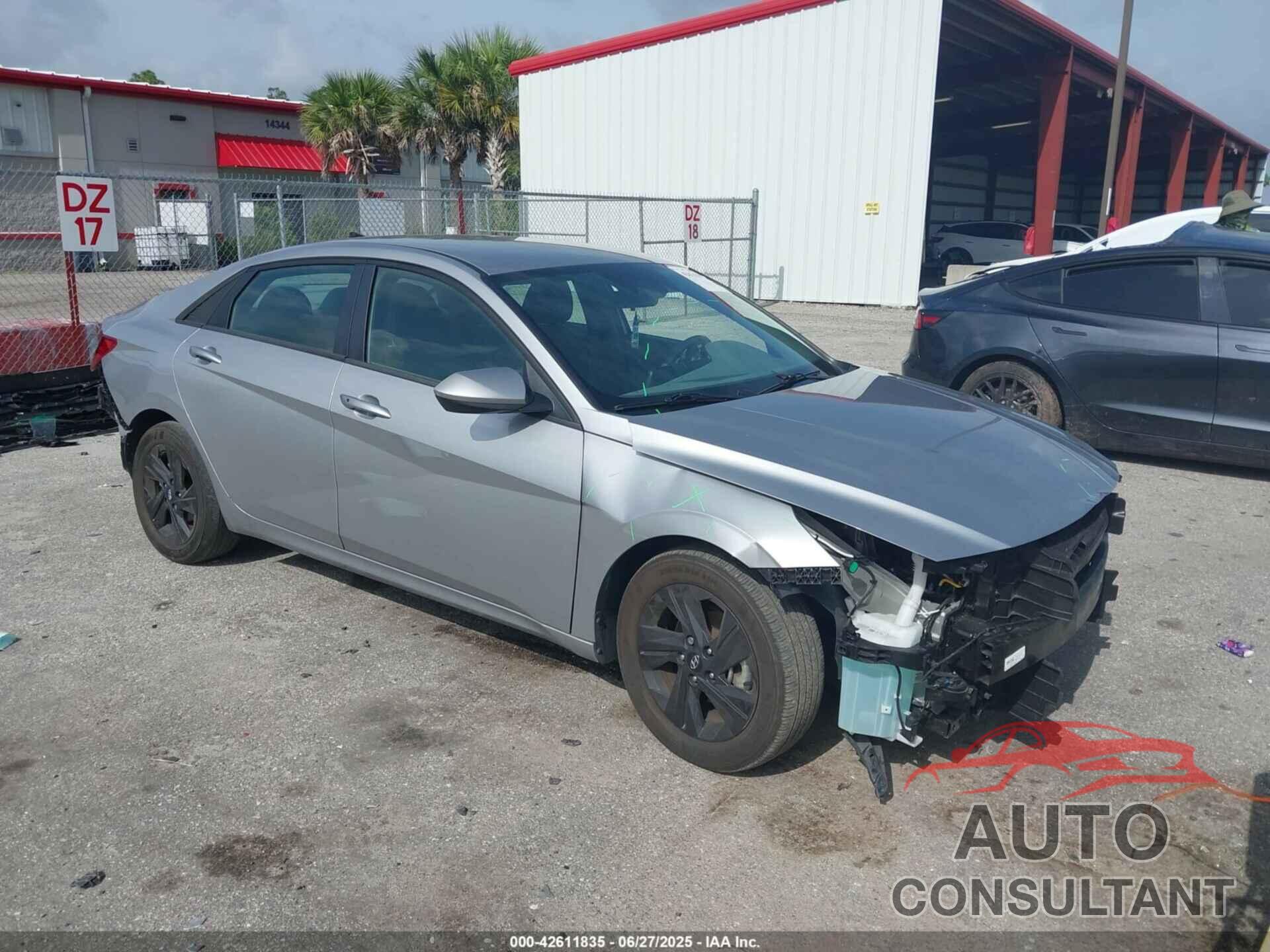 HYUNDAI ELANTRA 2023 - 5NPLM4AG8PH090614
