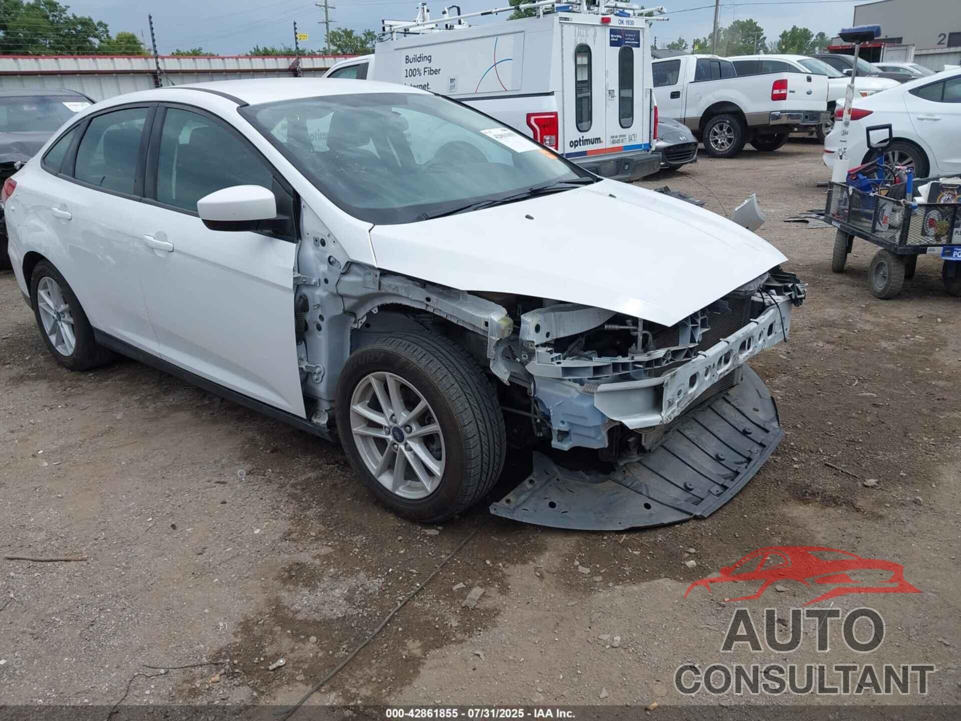 FORD FOCUS 2018 - 1FADP3F29JL279879