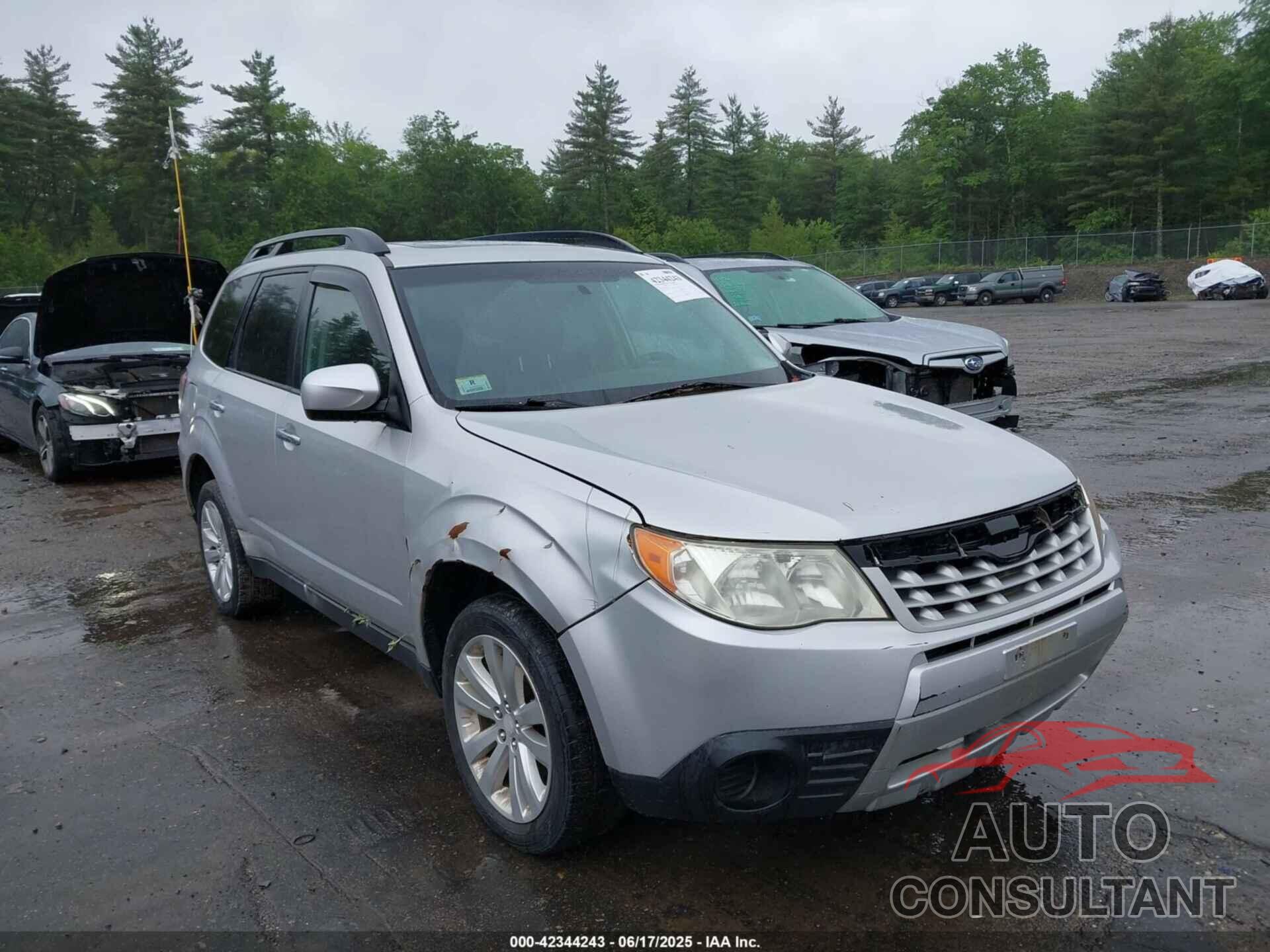 SUBARU FORESTER 2011 - JF2SHADC7BH716556