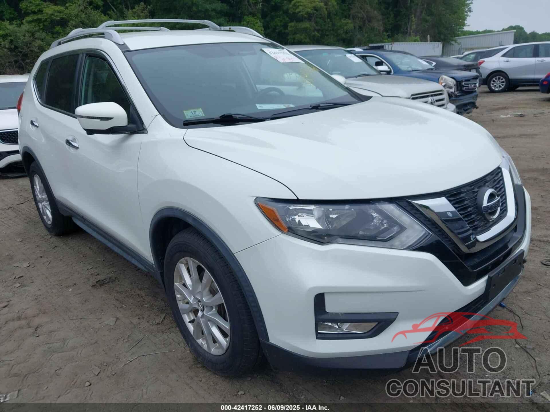 NISSAN ROGUE 2017 - KNMAT2MV7HP503606