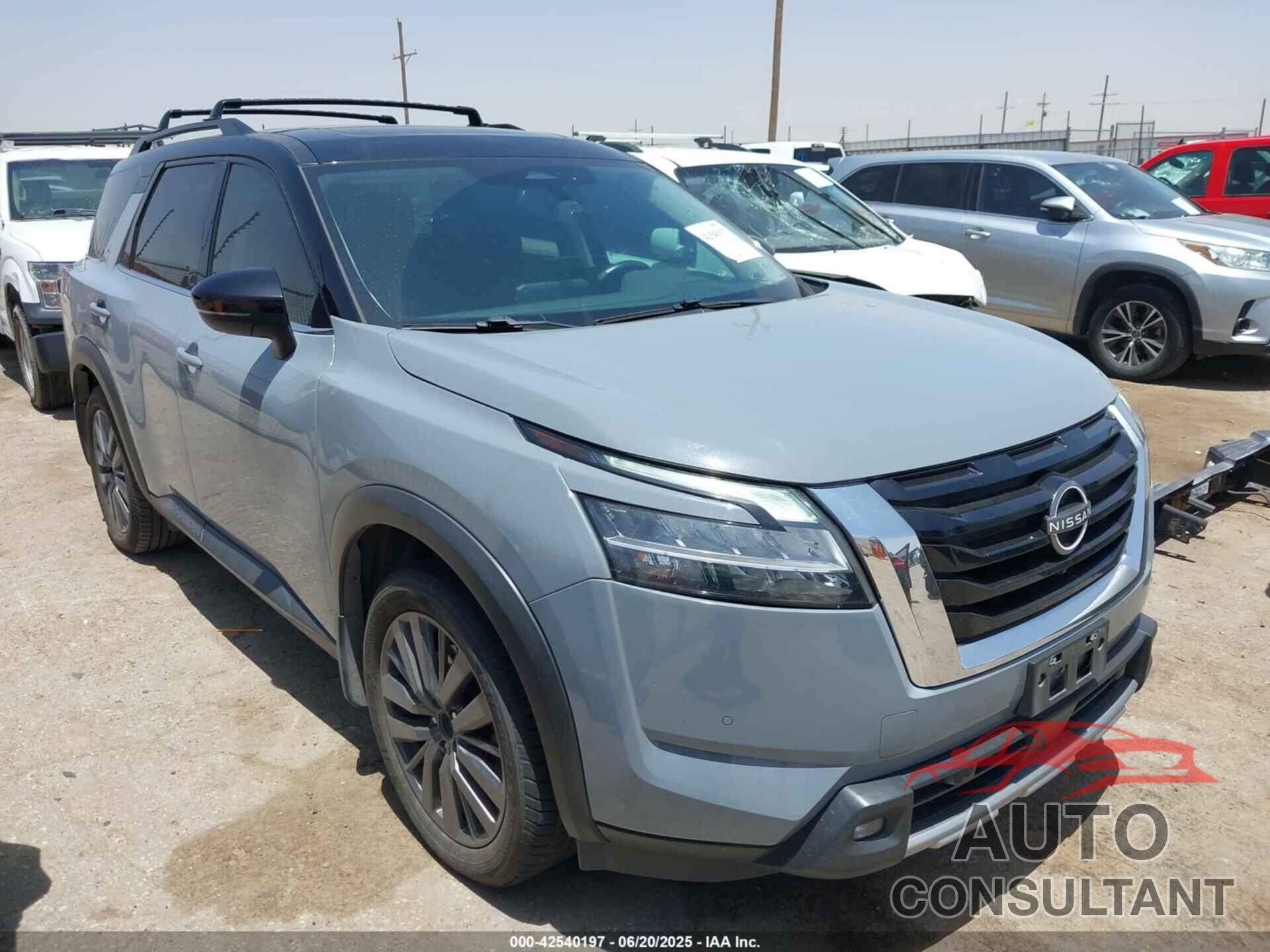 NISSAN PATHFINDER 2022 - 5N1DR3CB3NC203813