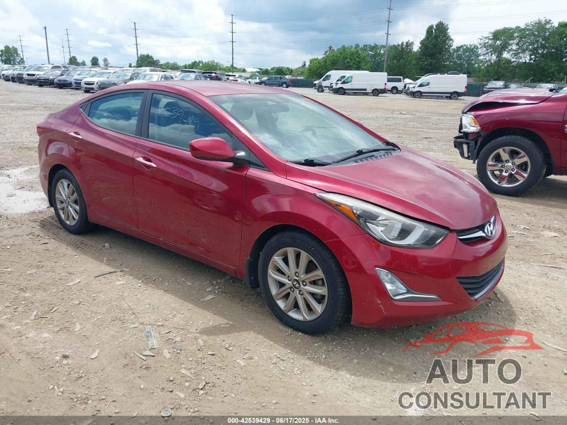 HYUNDAI ELANTRA 2015 - 5NPDH4AE7FH617435