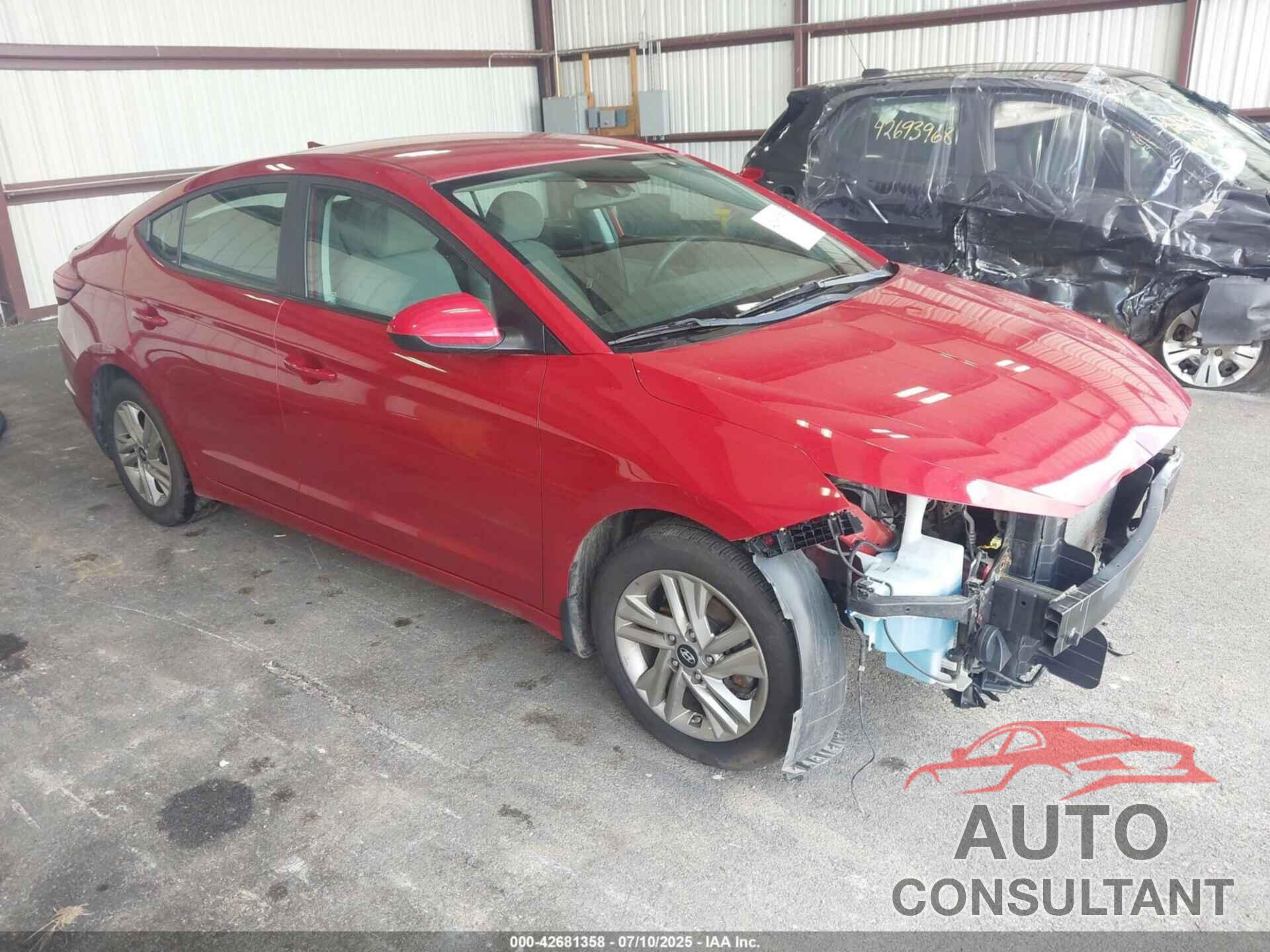 HYUNDAI ELANTRA 2019 - KMHD84LF7KU872023