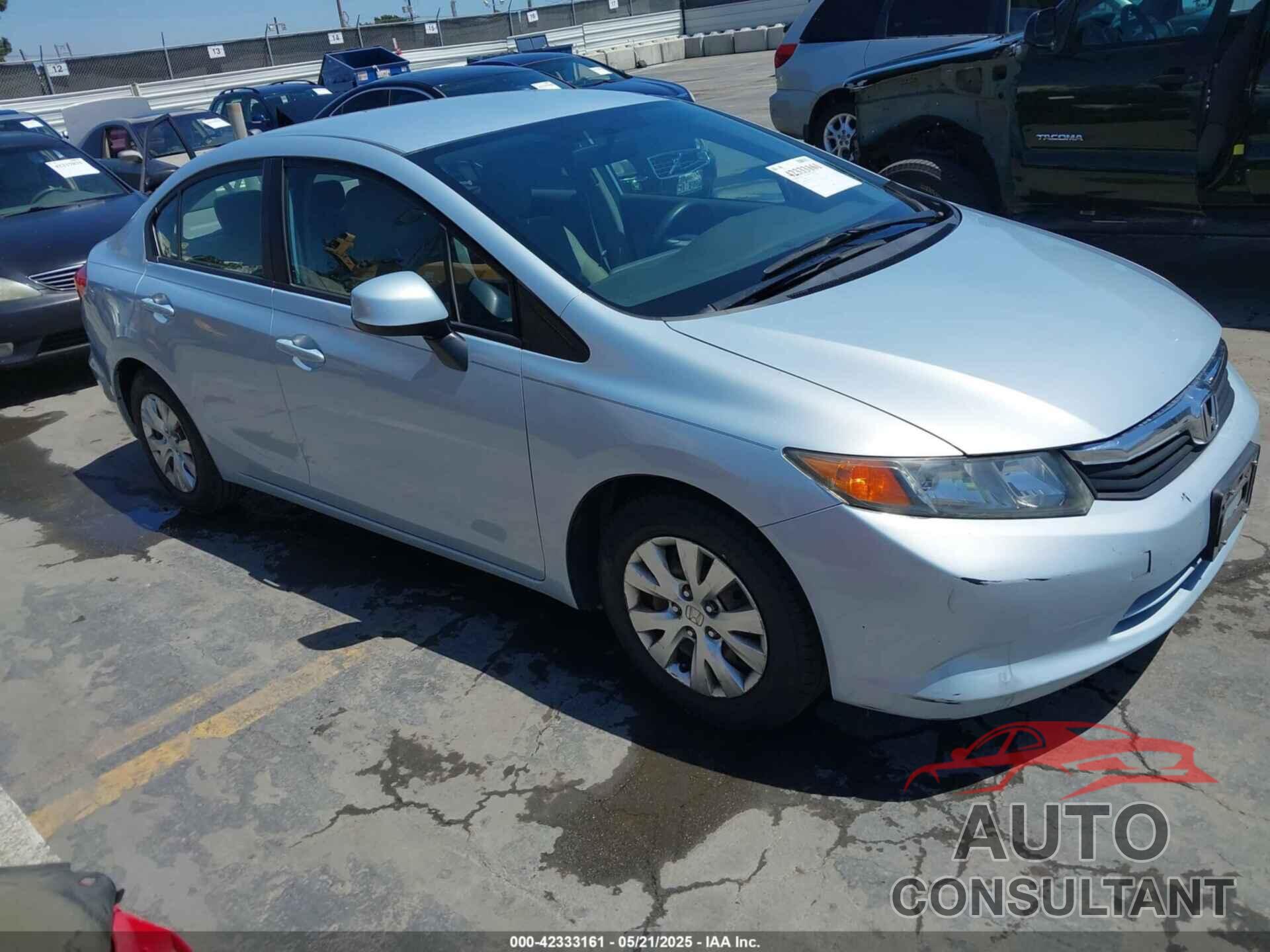 HONDA CIVIC 2012 - 2HGFB2F52CH500990