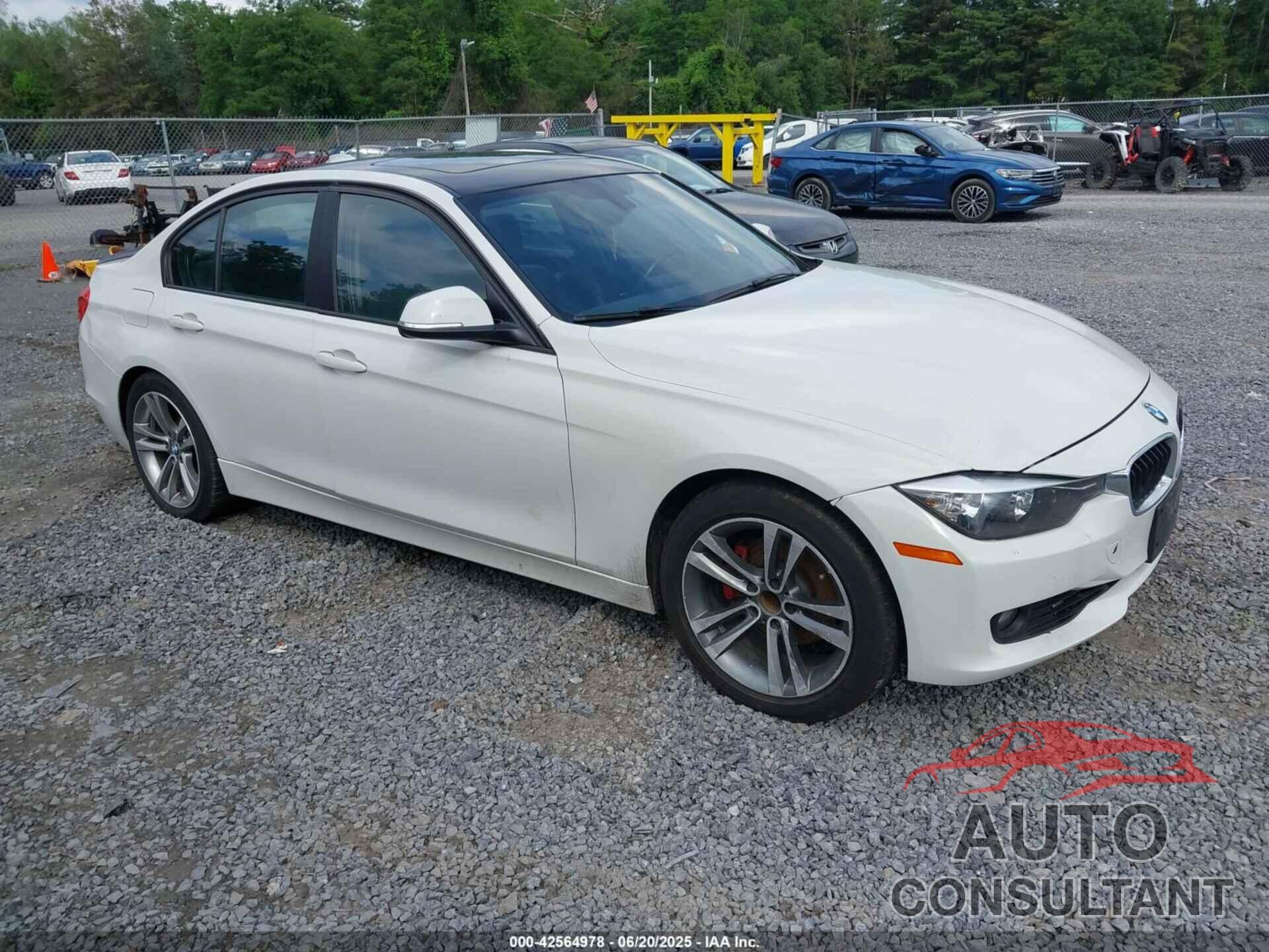 BMW 328I 2012 - WBA3C1C53CF433912
