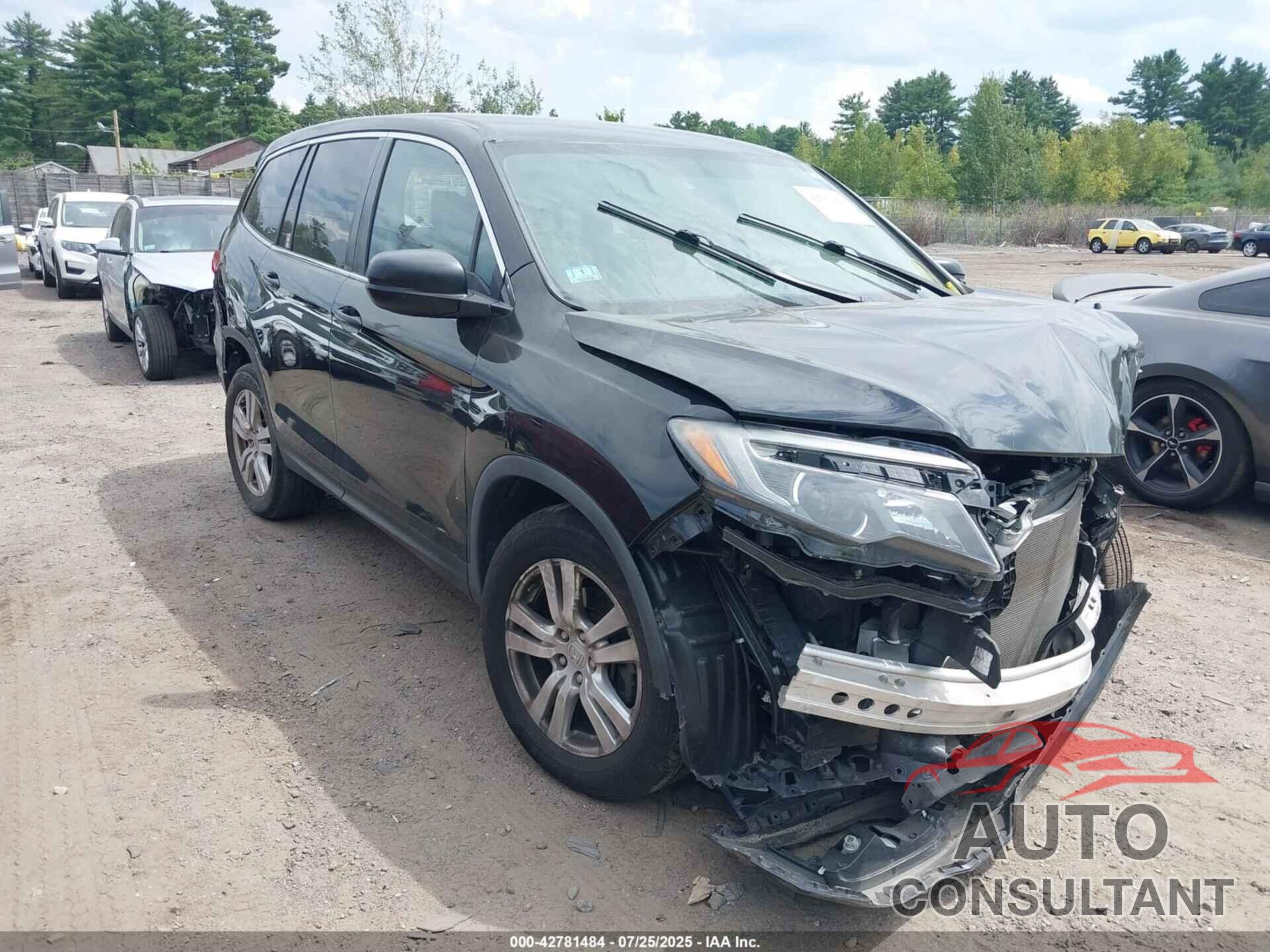 HONDA PILOT 2018 - 5FNYF6H15JB072560