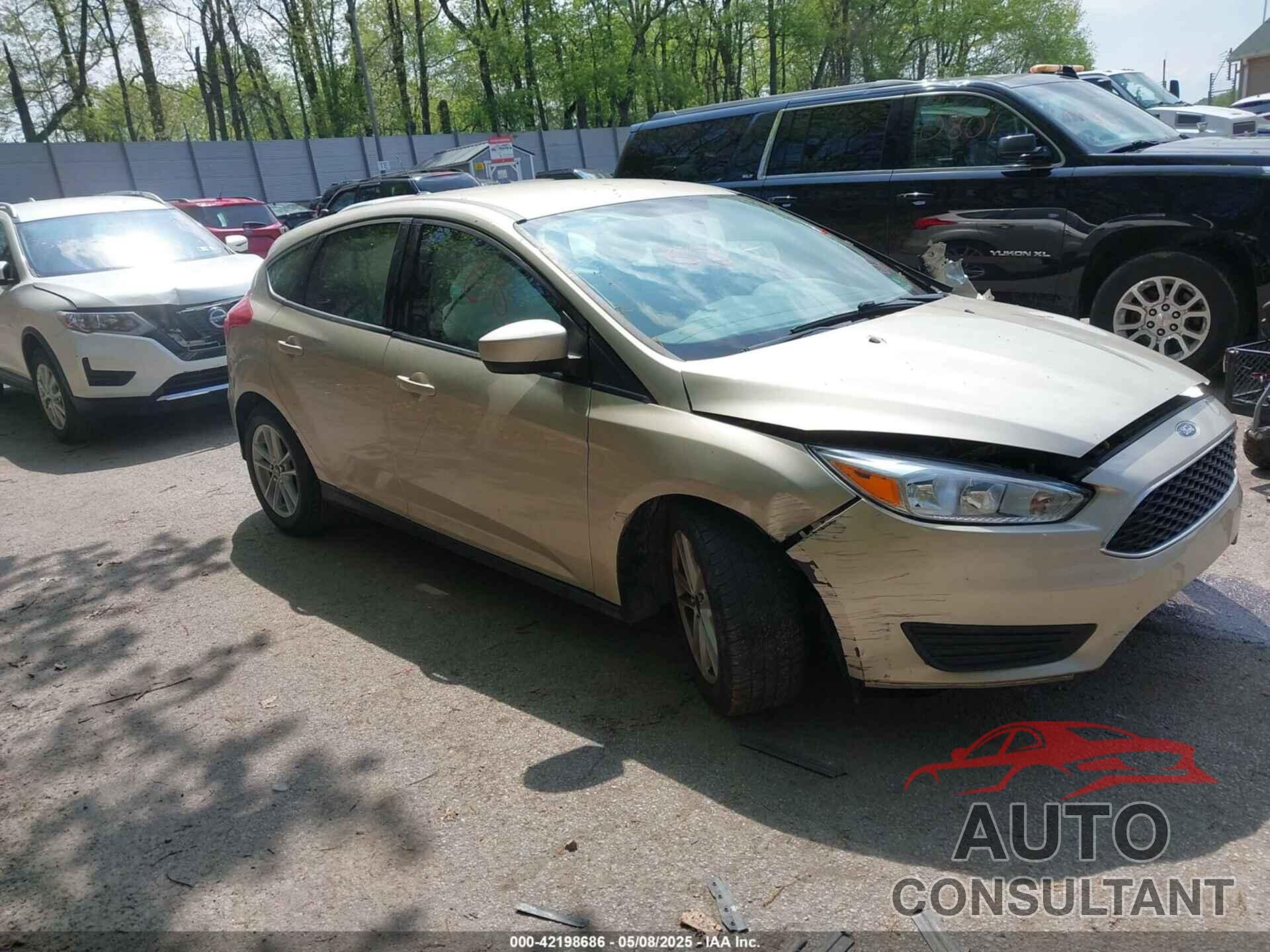 FORD FOCUS 2018 - 1FADP3K23JL257964