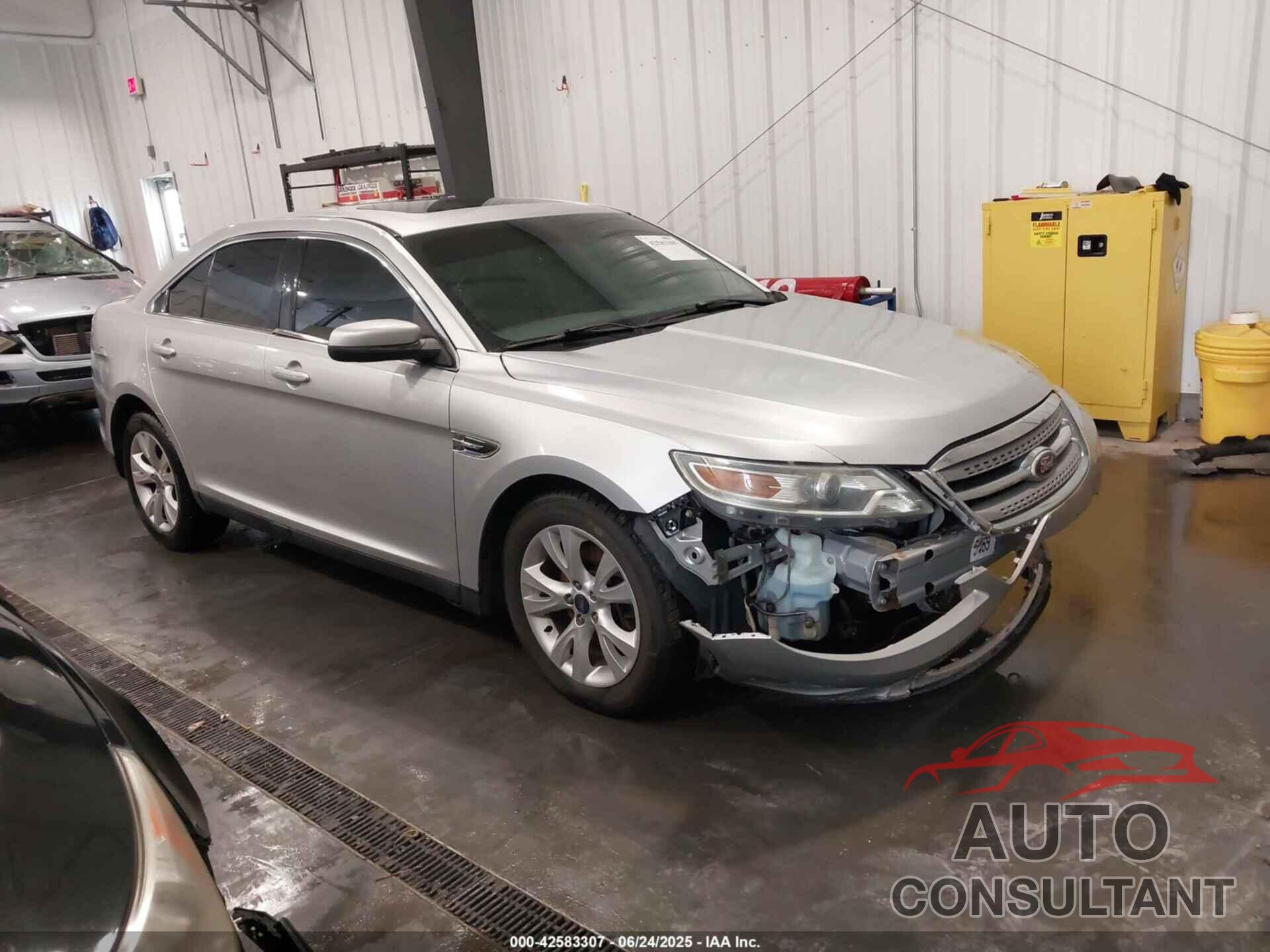 FORD TAURUS 2011 - 1FAHP2EW5BG102689