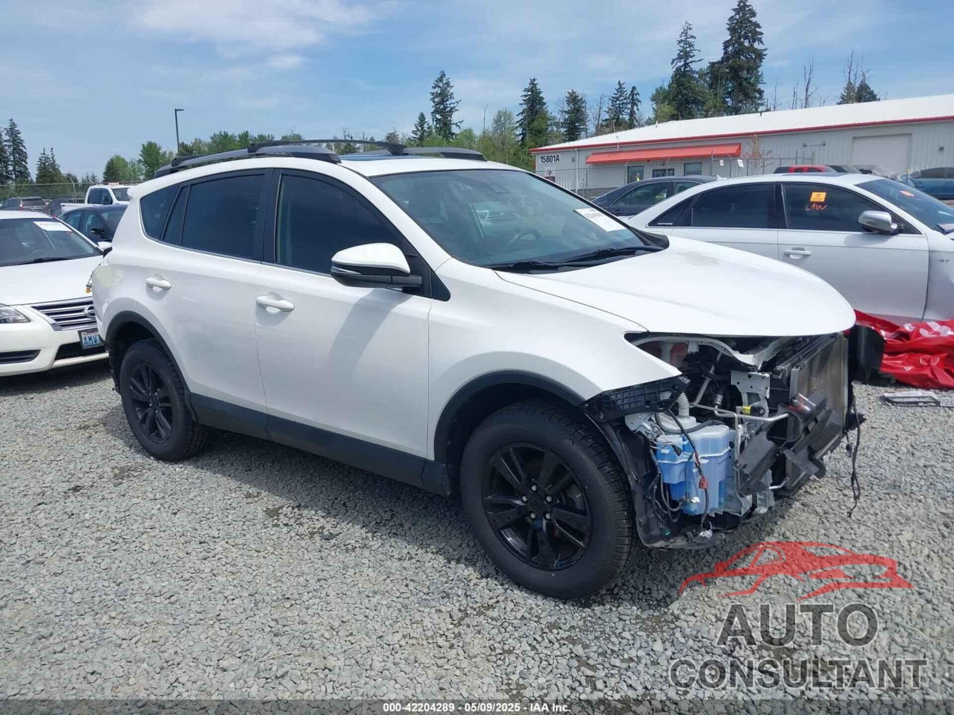 TOYOTA RAV4 2017 - JTMRFREV0HD202243