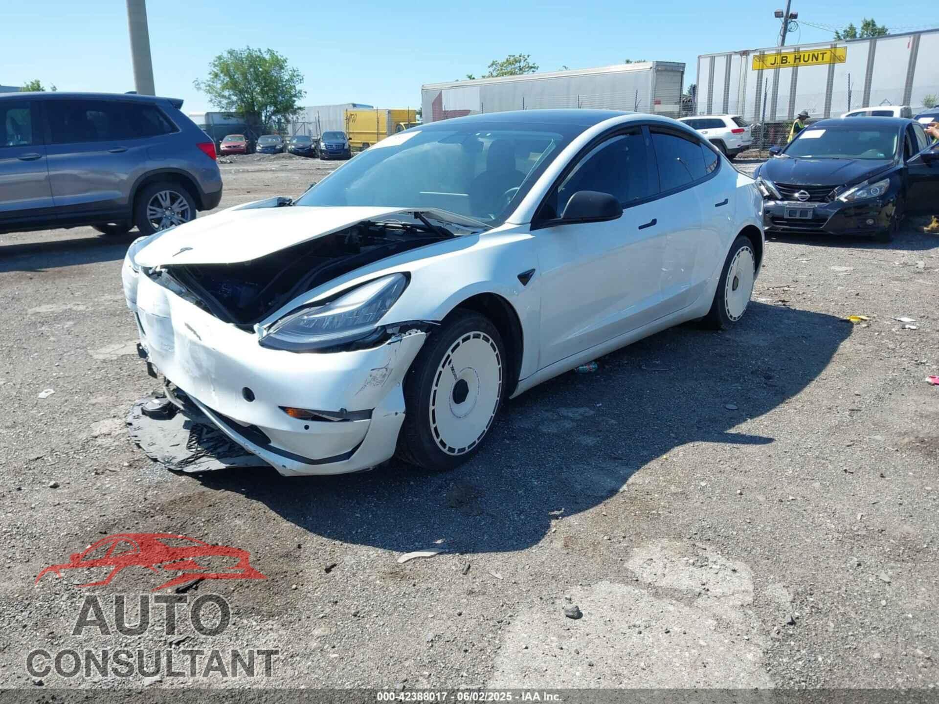 TESLA MODEL 3 2021 - 5YJ3E1EA7MF853671
