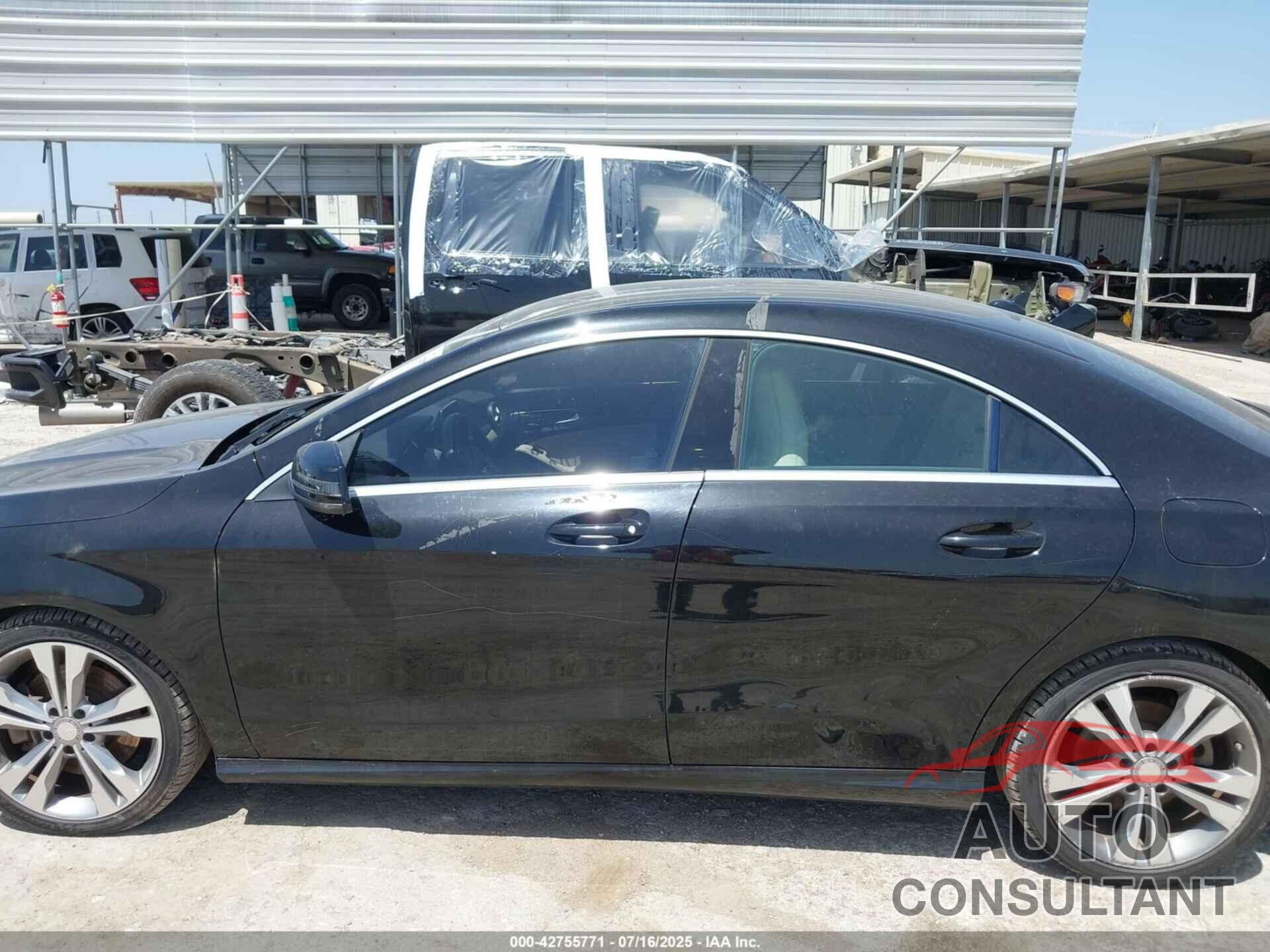 MERCEDES-BENZ CLA 250 2014 - WDDSJ4EB2EN036280