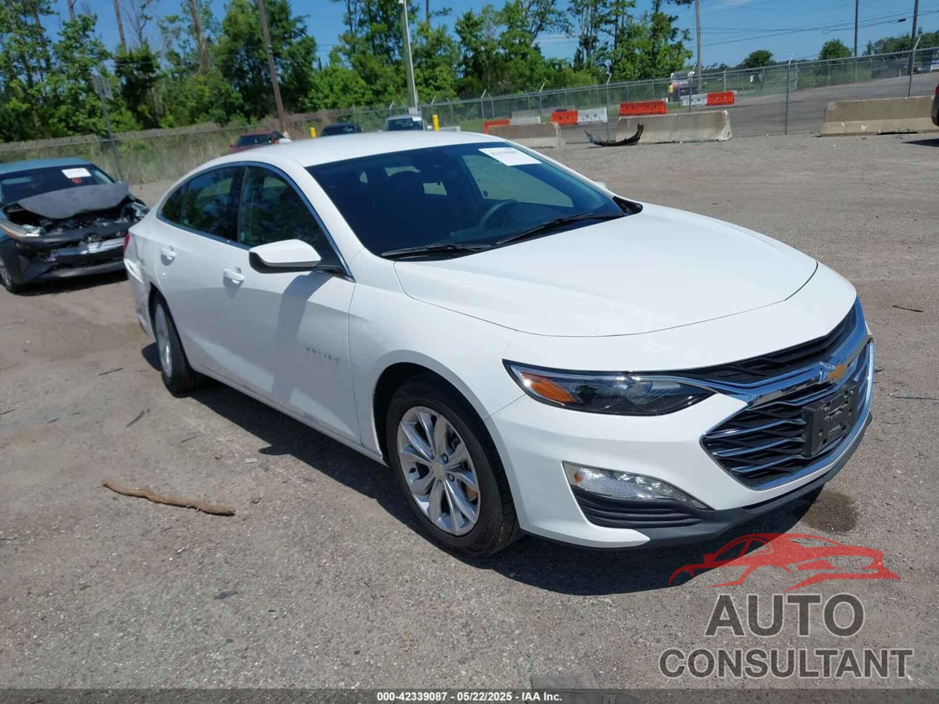 CHEVROLET MALIBU 2024 - 1G1ZD5ST5RF176173