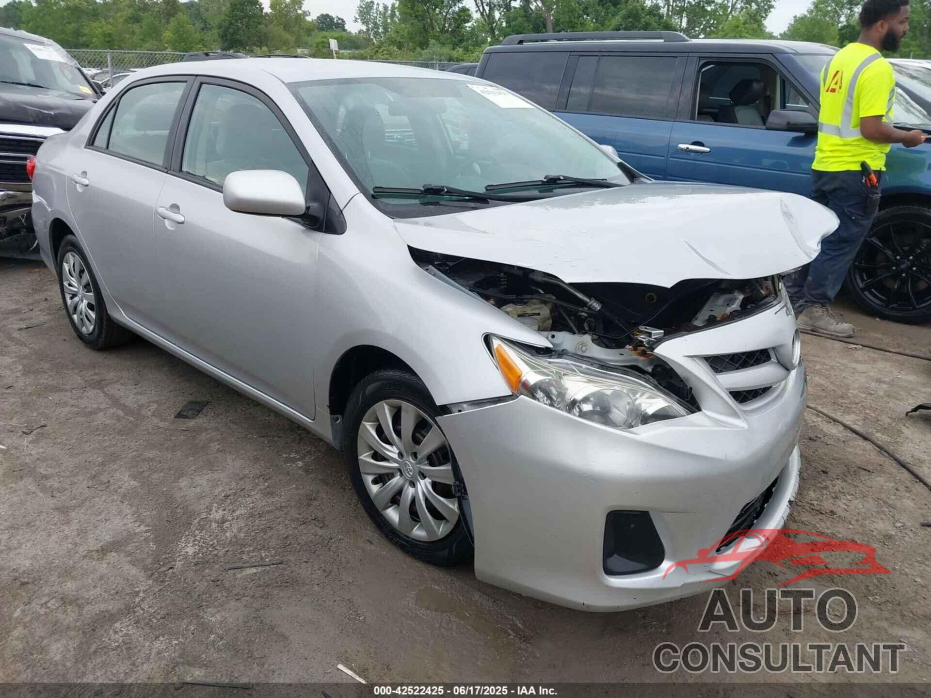 TOYOTA COROLLA 2012 - 2T1BU4EE8CC775214