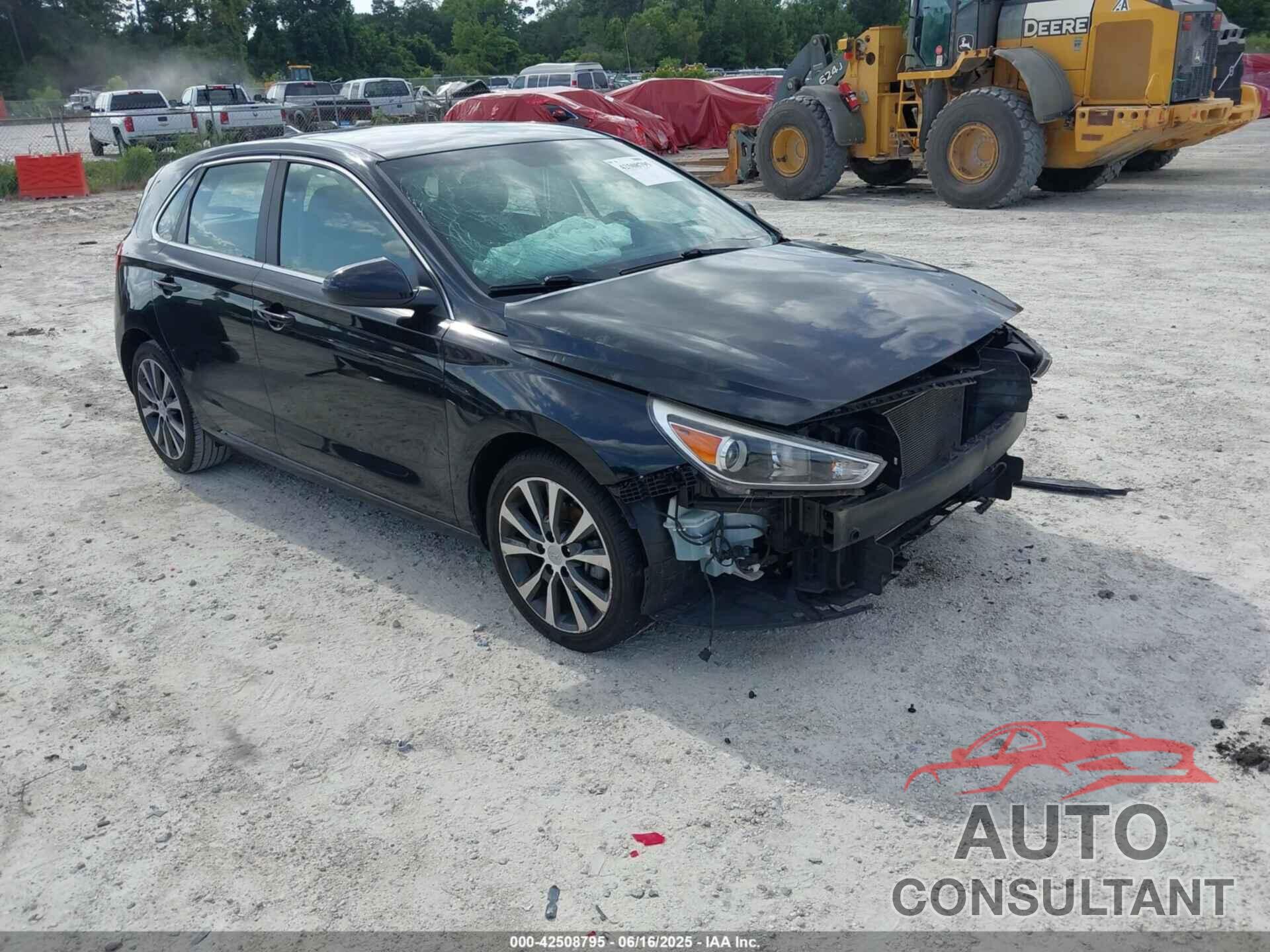 HYUNDAI ELANTRA GT 2018 - KMHH35LE4JU032132
