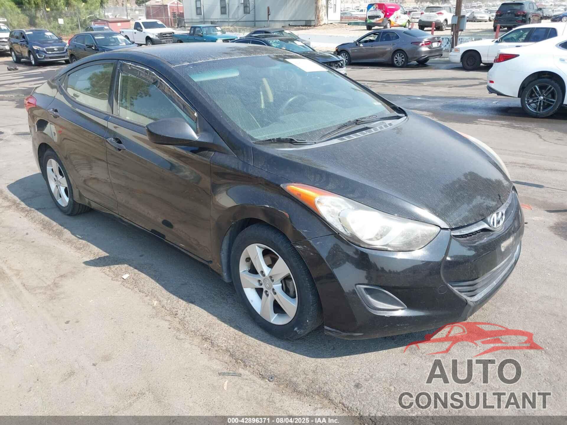HYUNDAI ELANTRA 2013 - 5NPDH4AE0DH299784