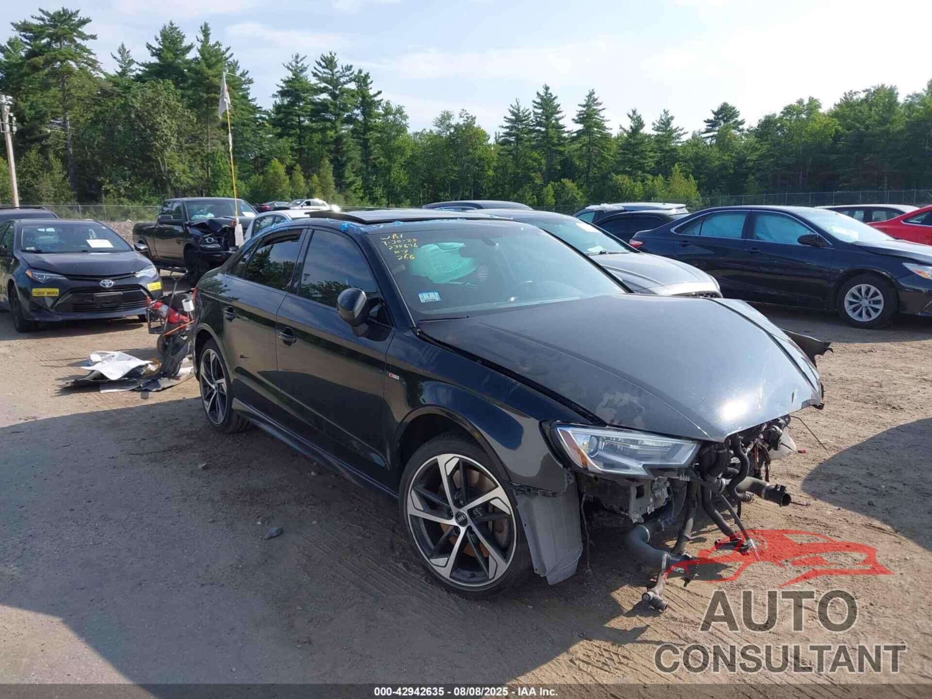 AUDI A3 2020 - WAUBEGFF6LA104583