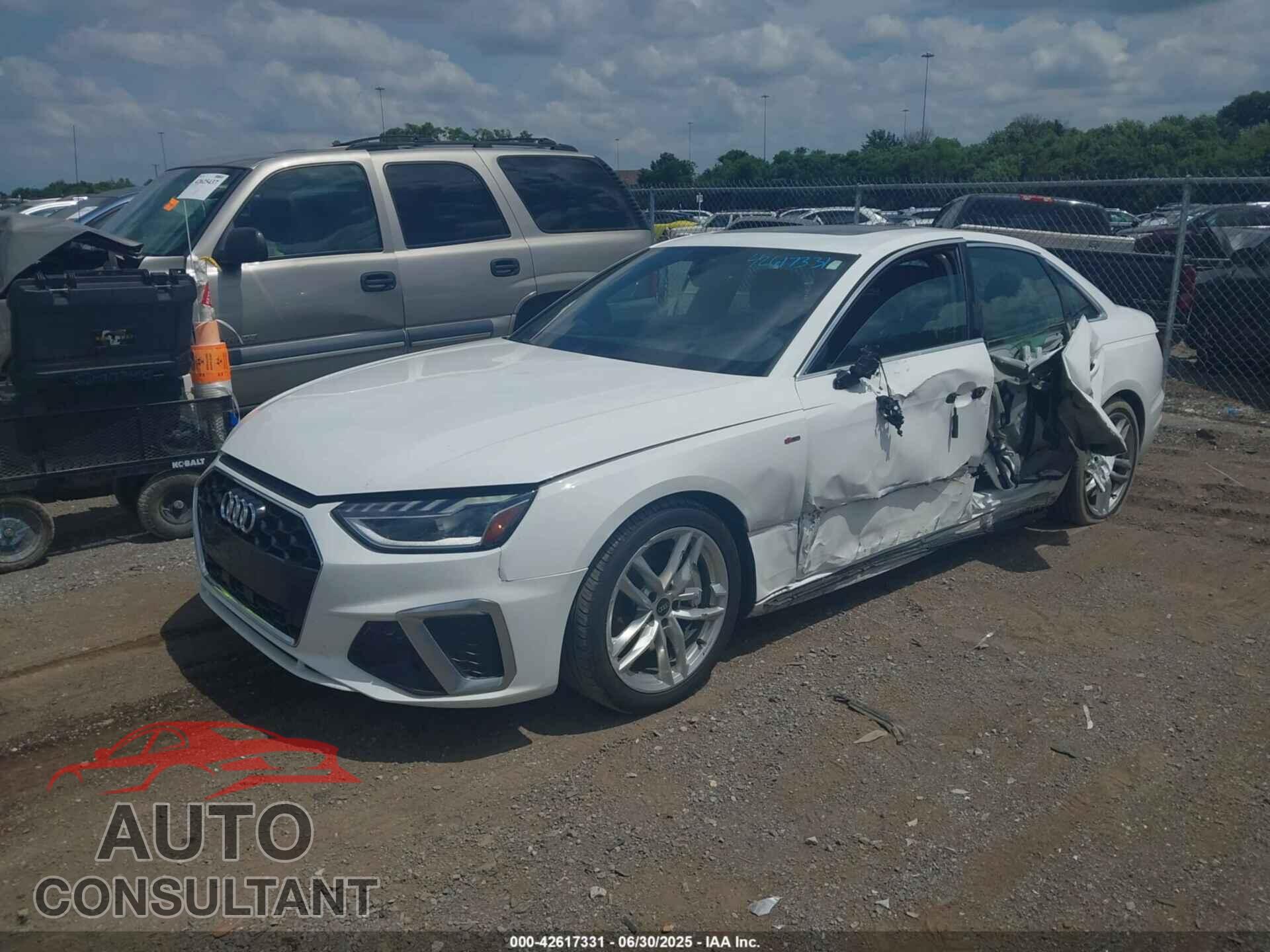 AUDI A4 2023 - WAUDAAF40PN001609