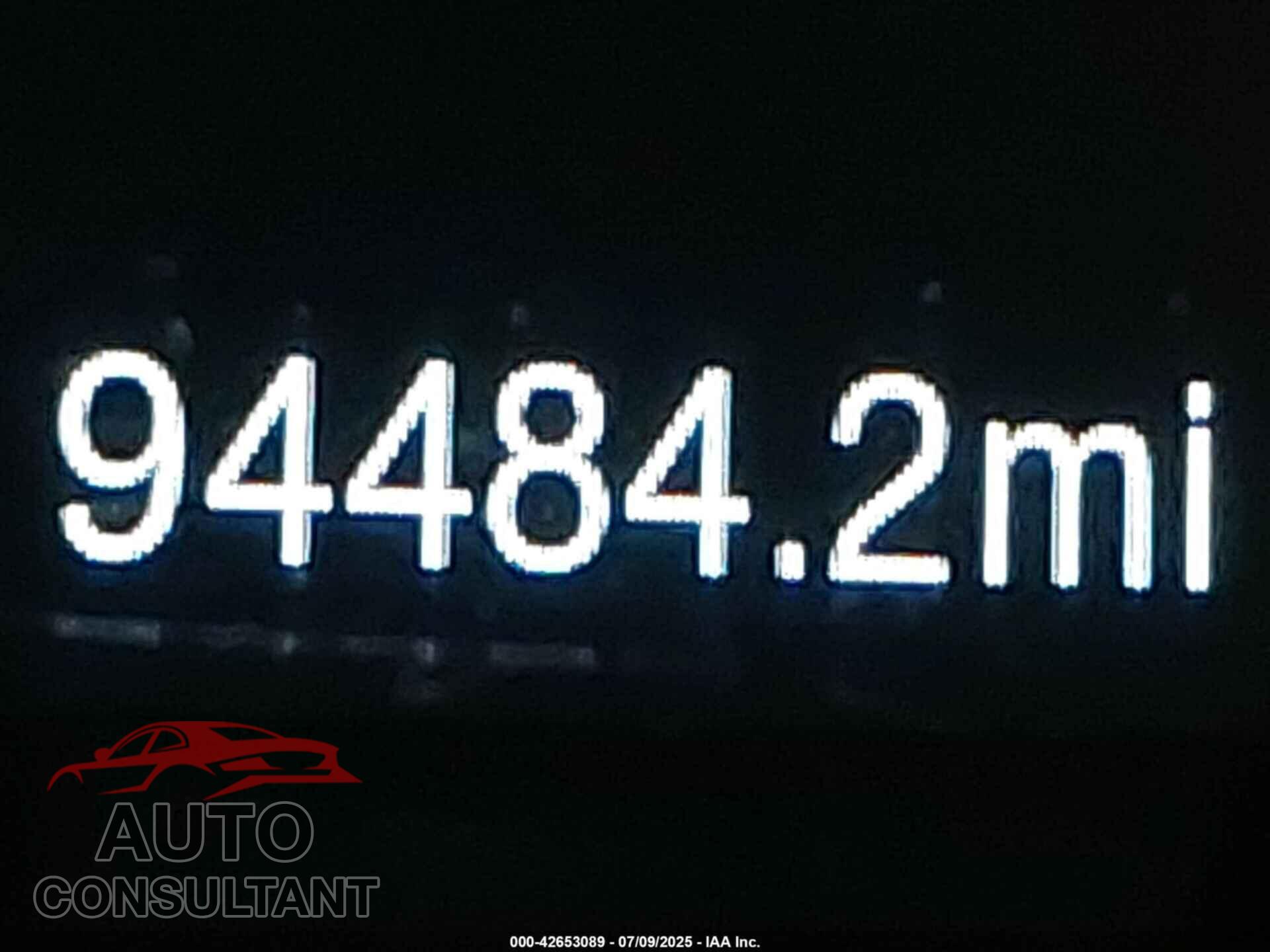 FORD EXPLORER 2018 - 1FM5K7D8XJGB89981
