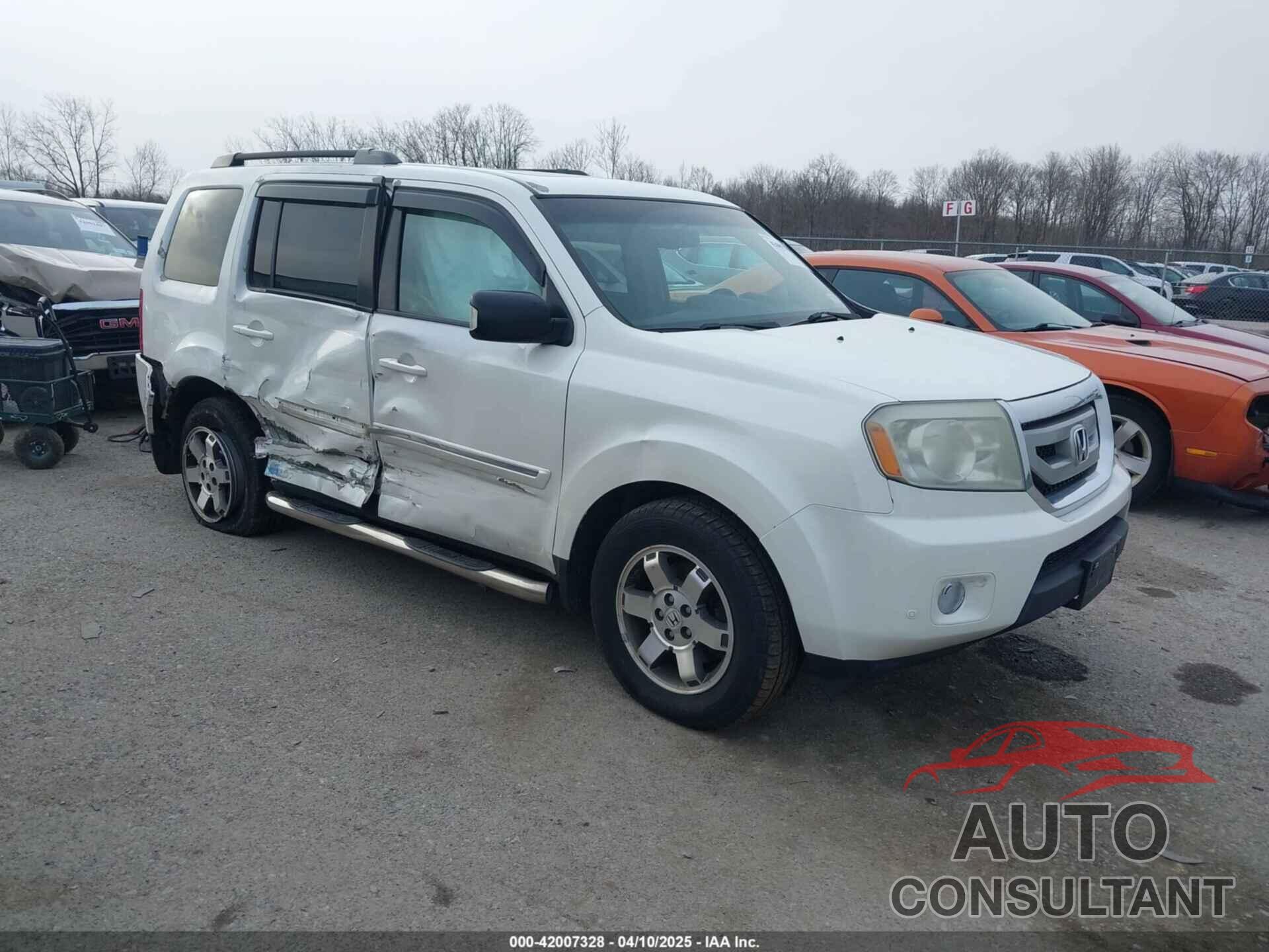 HONDA PILOT 2011 - 5FNYF3H95BB044134