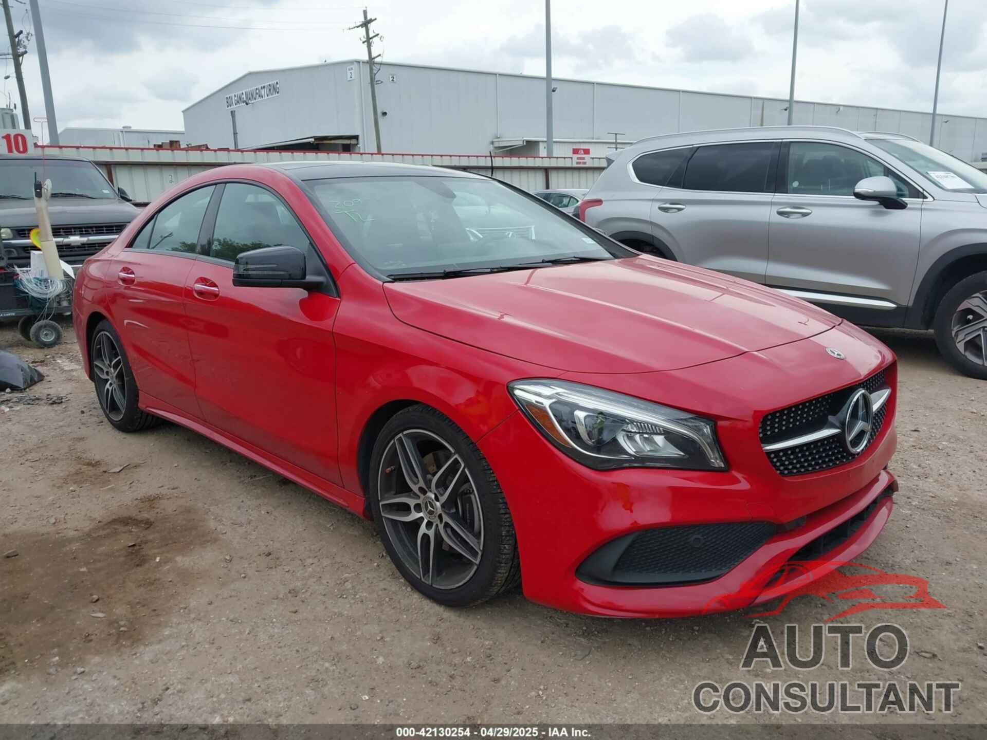 MERCEDES-BENZ CLA 250 2019 - WDDSJ4EB2KN776696