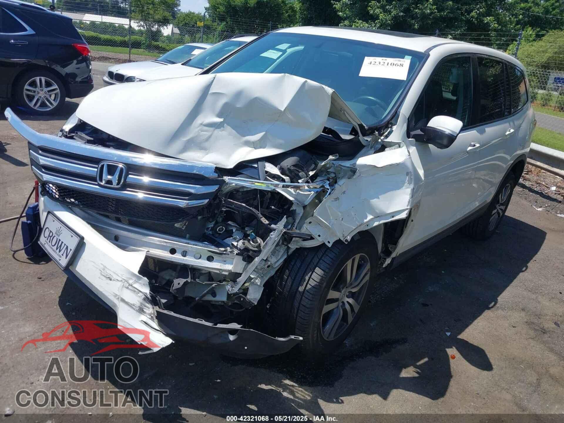 HONDA PILOT 2017 - 5FNYF6H59HB081887