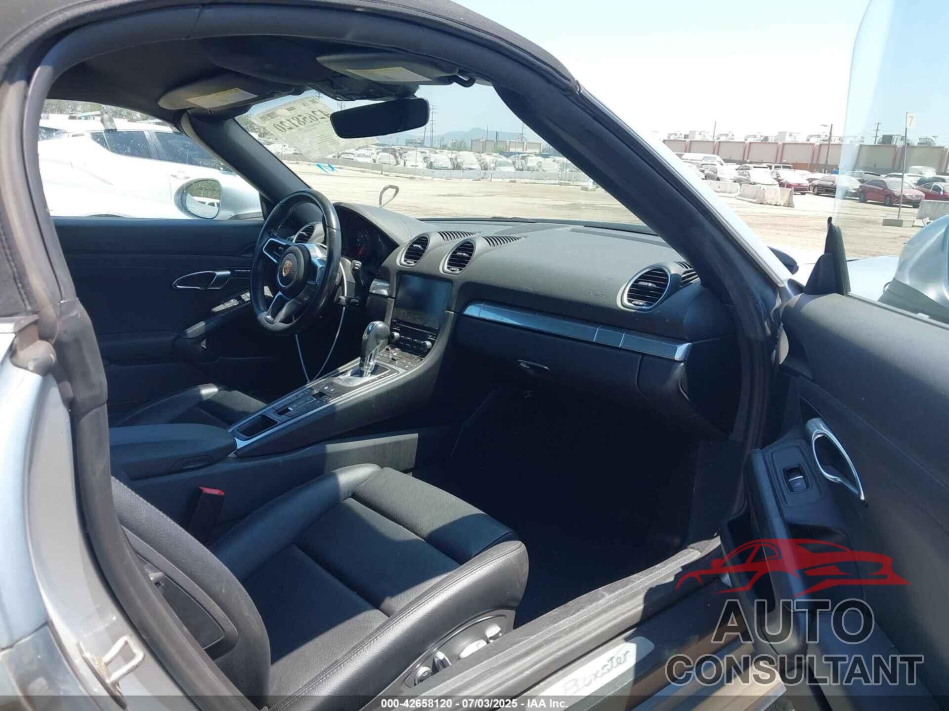 PORSCHE 718 BOXSTER 2017 - WP0CA2A80HS220216