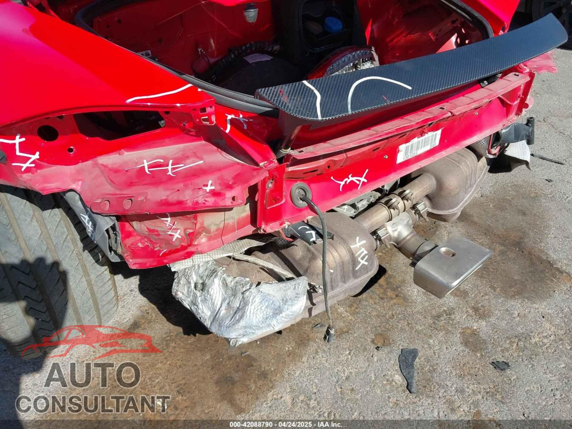PORSCHE BOXSTER 2010 - WP0CA2A86AS710360