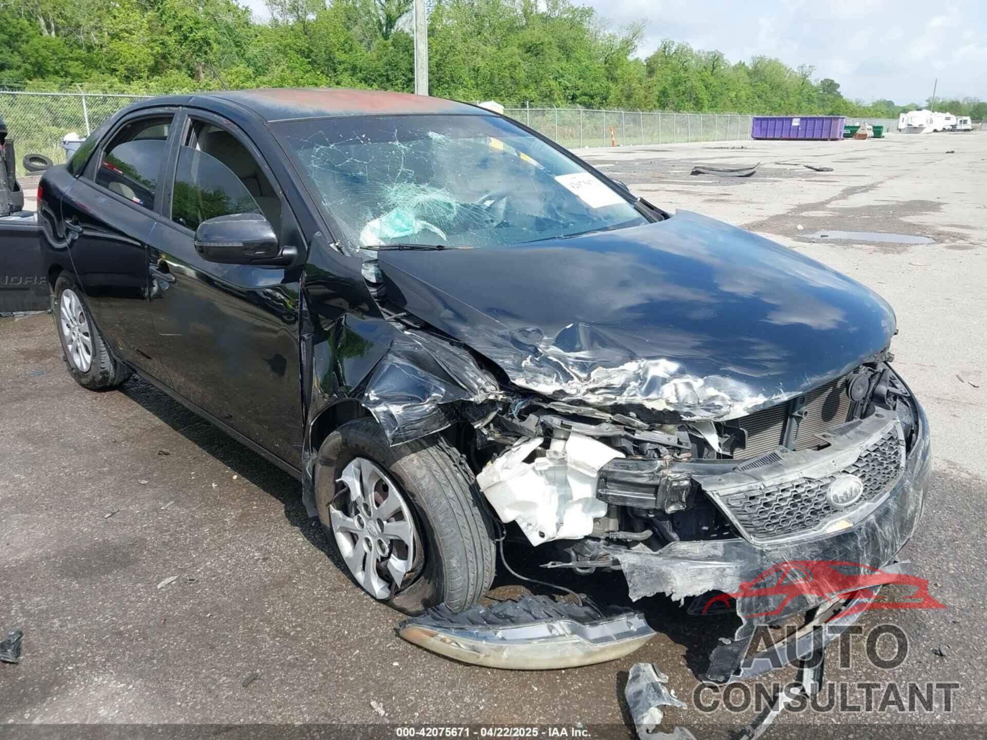 KIA FORTE 2011 - KNAFU4A29B5354088