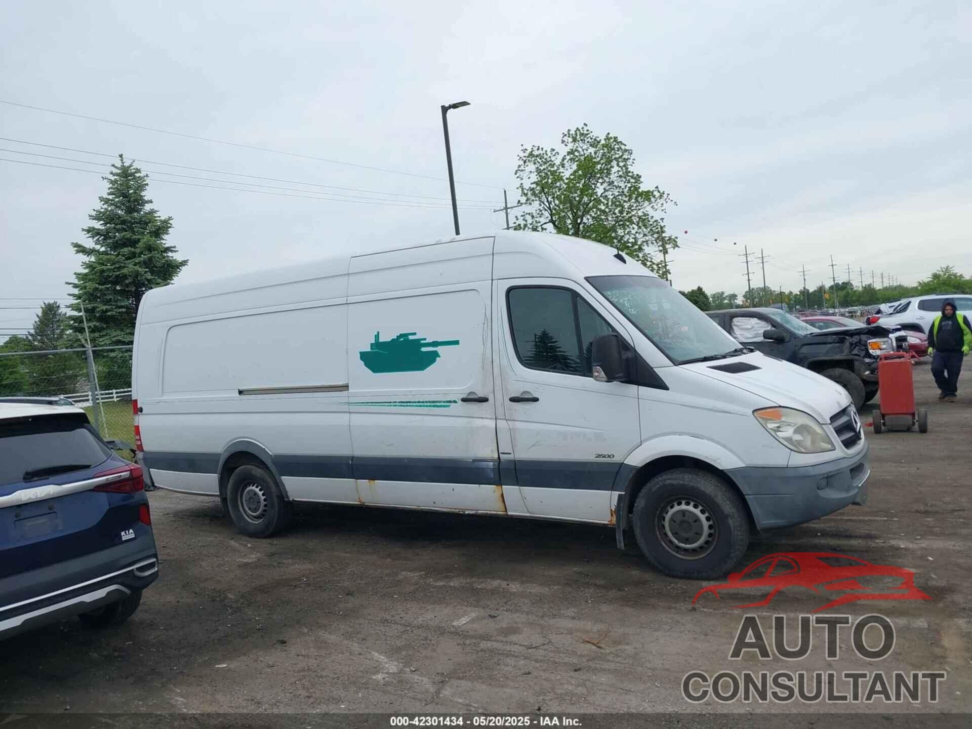 MERCEDES-BENZ SPRINTER 2010 - WD3PE8CC3A5433928