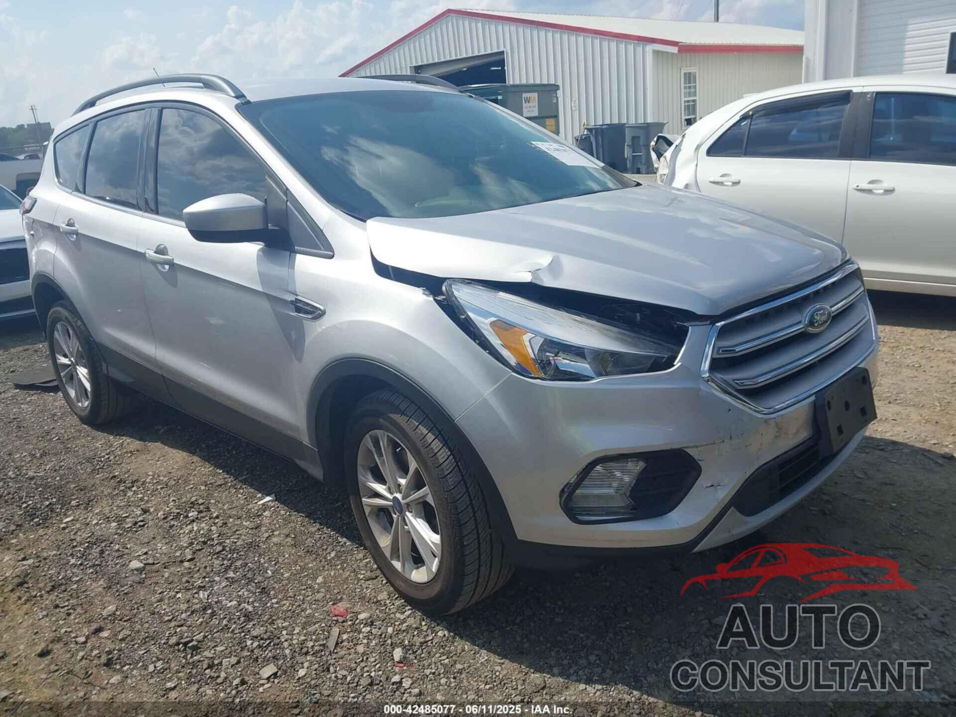 FORD ESCAPE 2018 - 1FMCU0GD1JUD06589