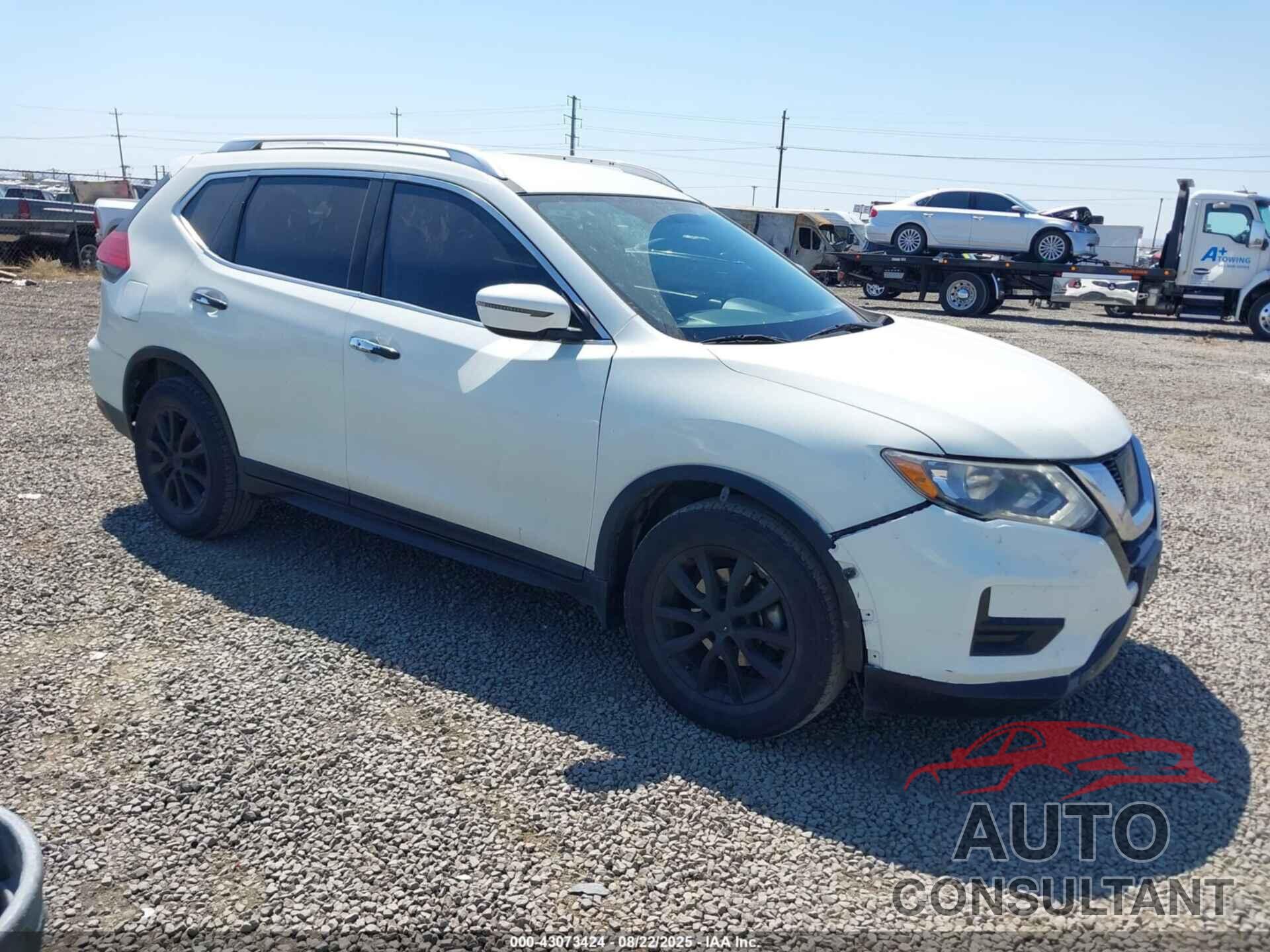 NISSAN ROGUE 2017 - KNMAT2MT2HP608584