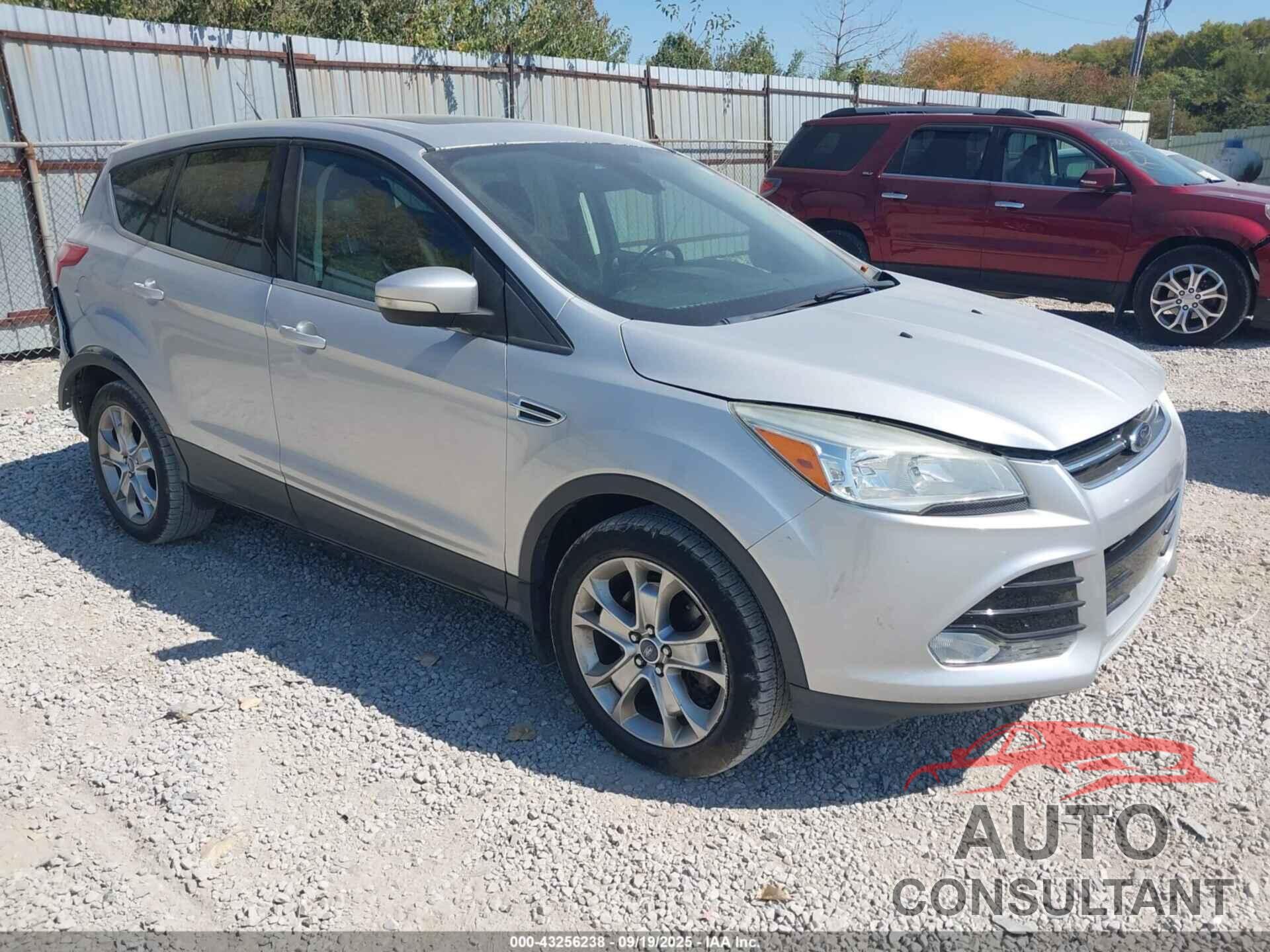 FORD ESCAPE 2013 - 1FMCU9H92DUA73504