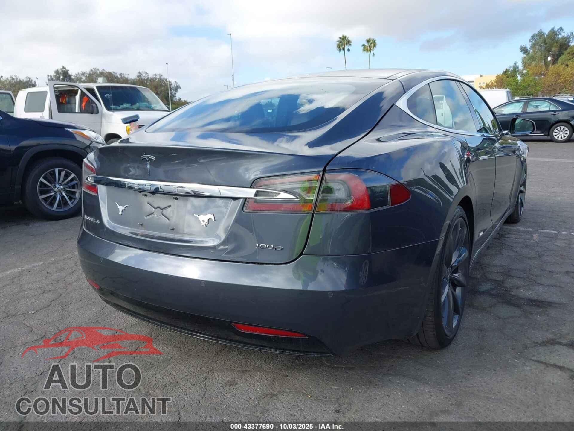 TESLA MODEL S 2017 - 5YJSA1E25HF191224