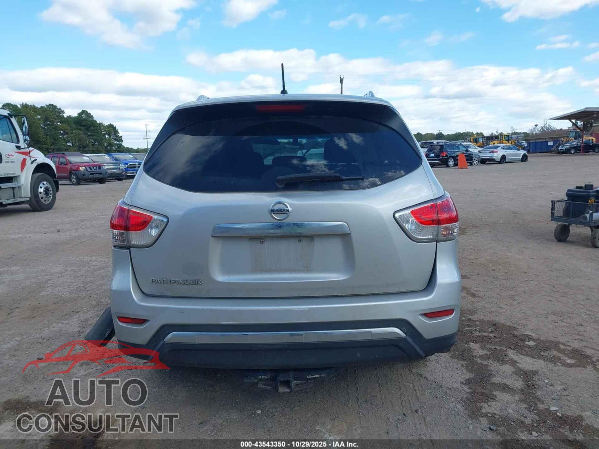NISSAN PATHFINDER 2015 - 5N1AR2MNXFC658178