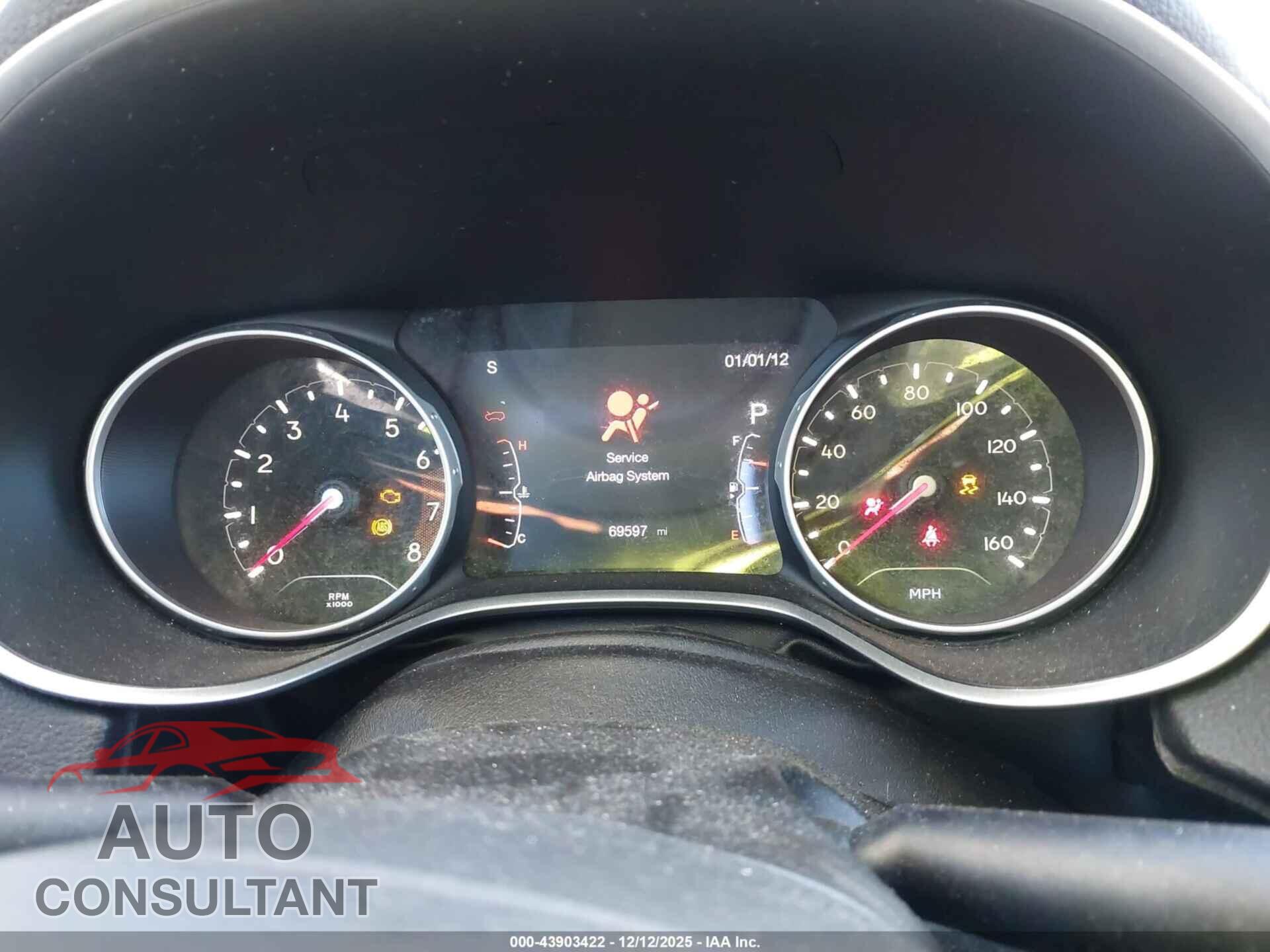 JEEP COMPASS 2018 - 3C4NJDCB2JT180237