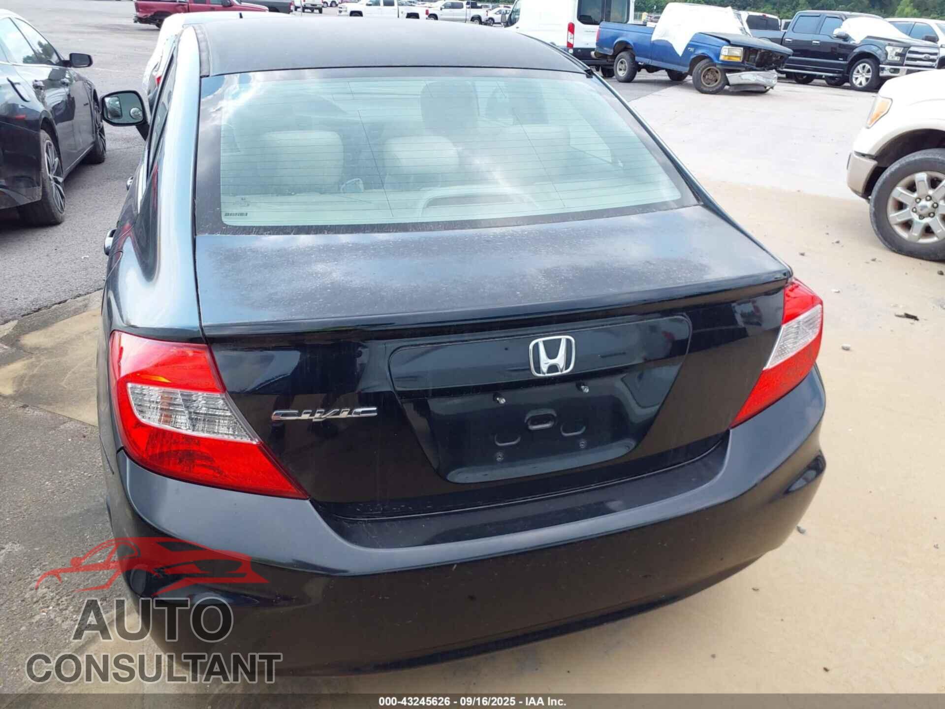 HONDA CIVIC 2012 - 2HGFB2F55CH608942