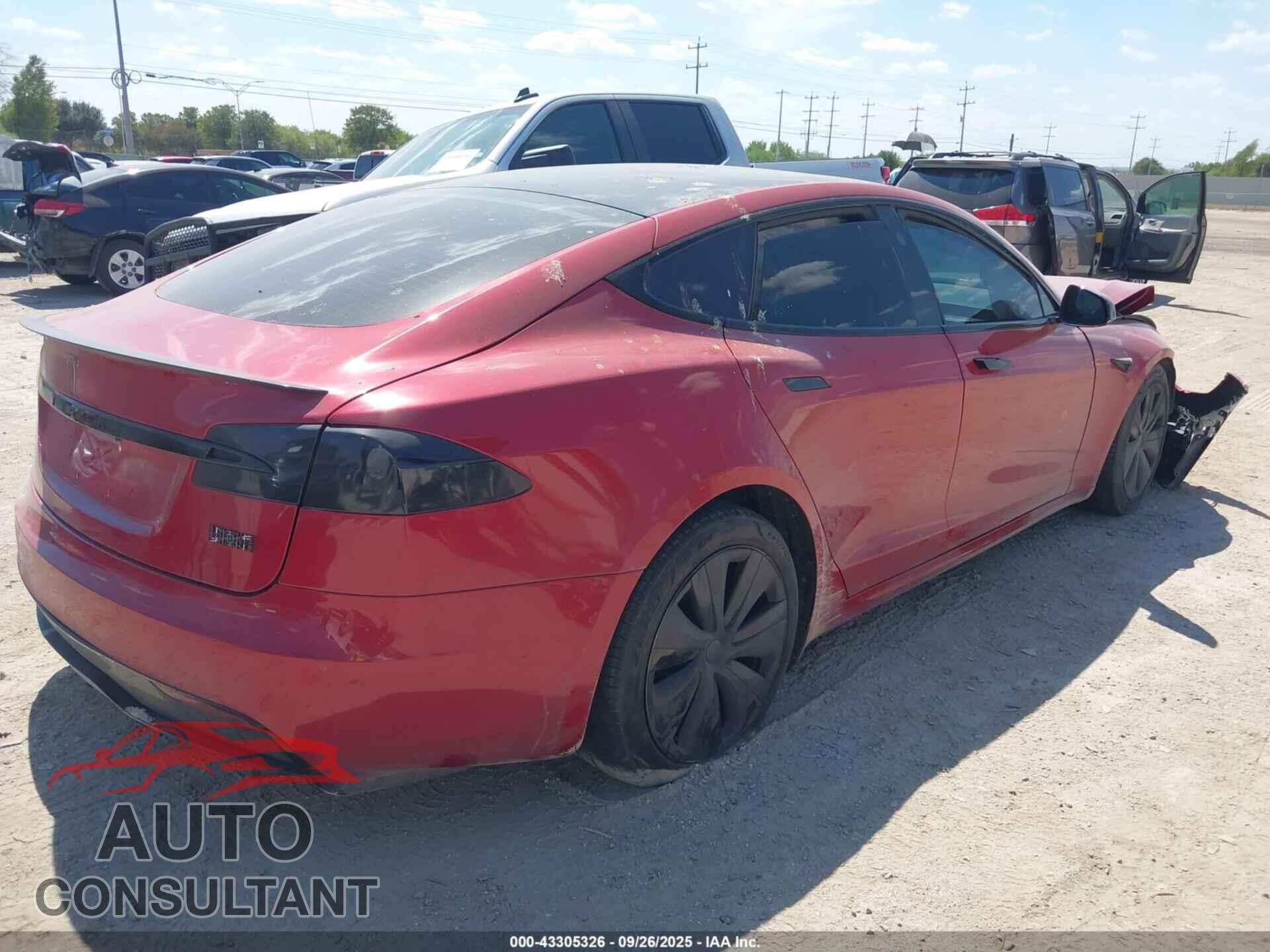 TESLA MODEL S 2021 - 5YJSA1E60MF441885