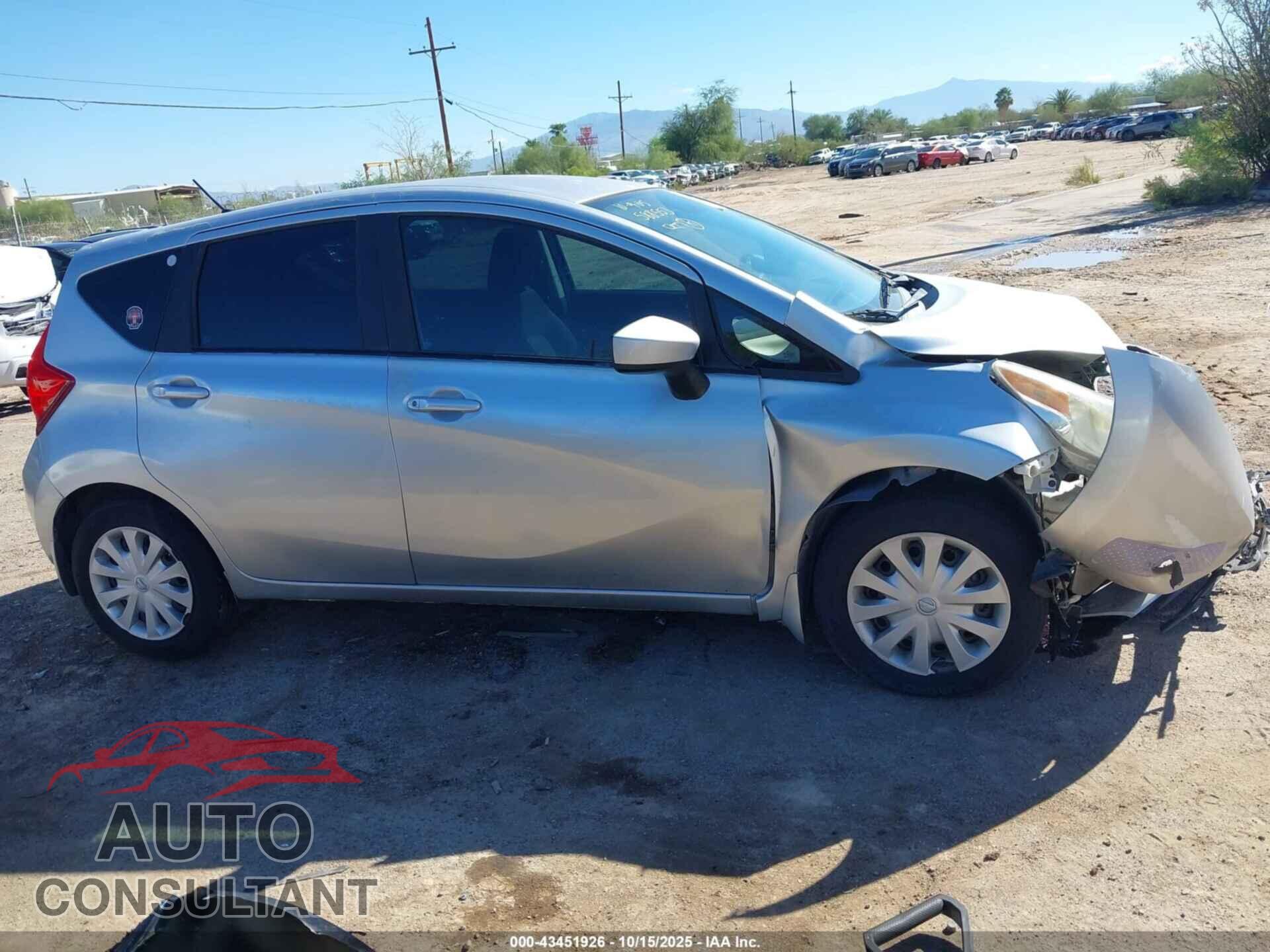 NISSAN VERSA NOTE 2015 - 3N1CE2CP1FL434817