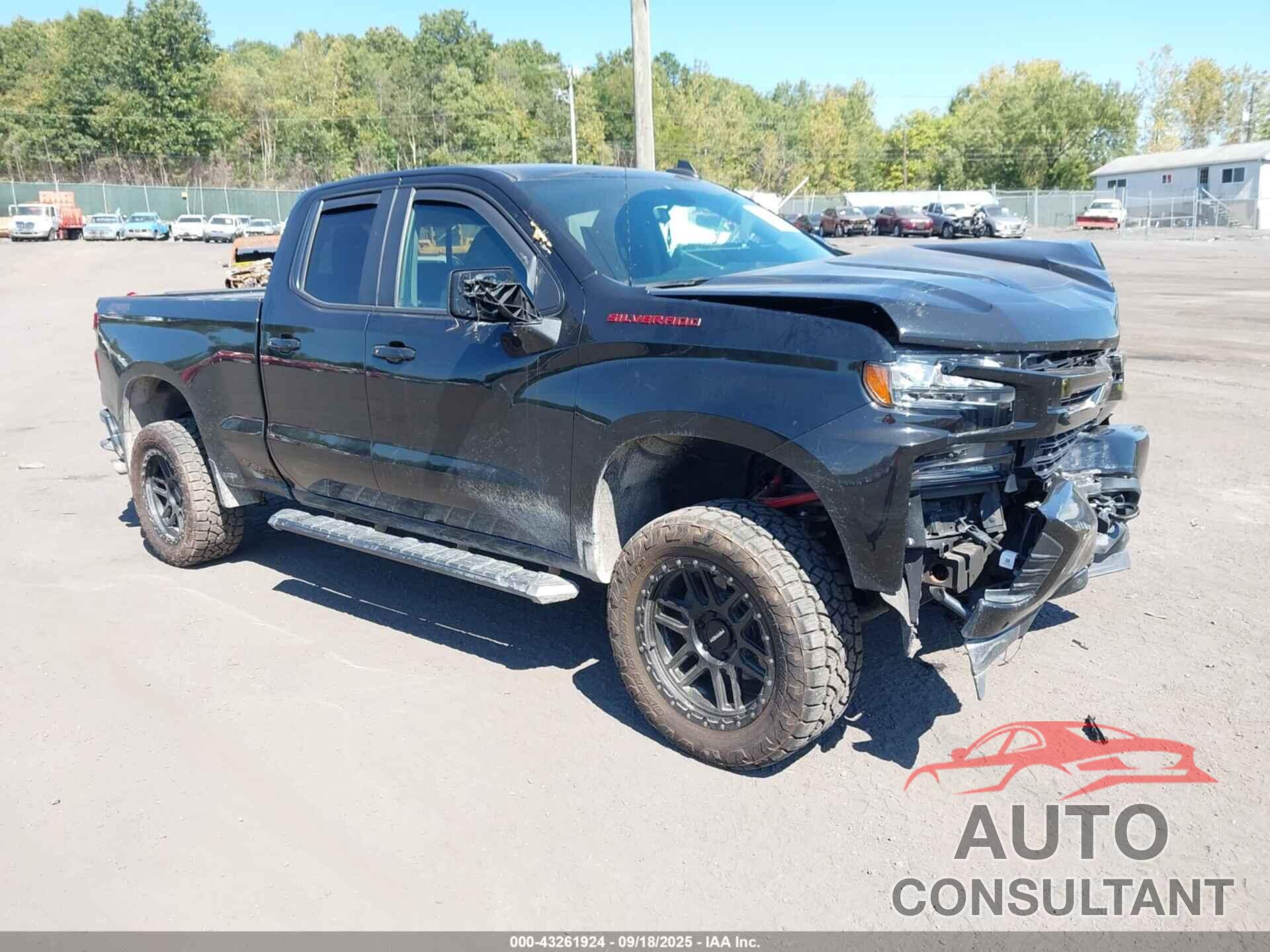CHEVROLET SILVERADO 1500 2019 - 1GCRYEED0KZ365365