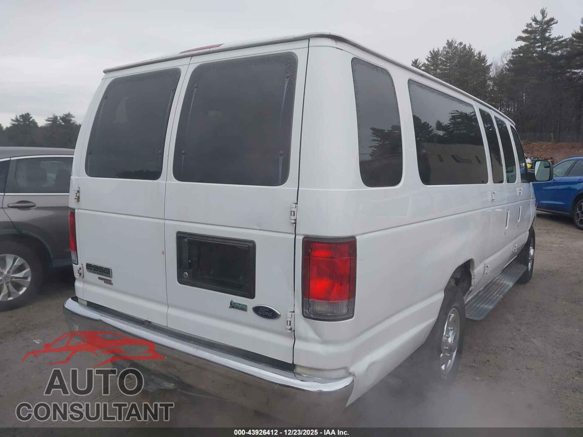 FORD E-350 SUPER DUTY 2012 - 1FBSS3BL3CDA89026