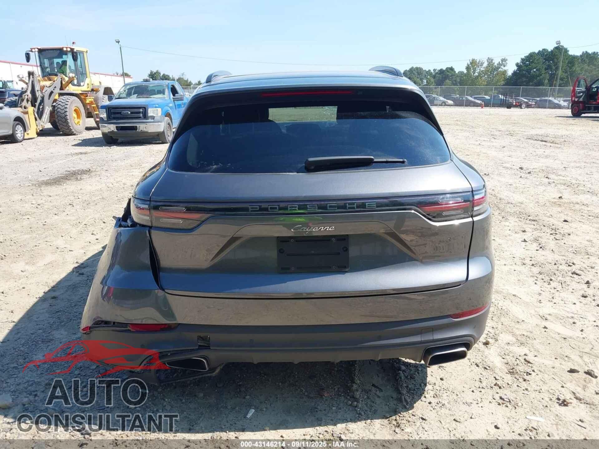 PORSCHE CAYENNE 2023 - WP1AA2AY9PDA07838