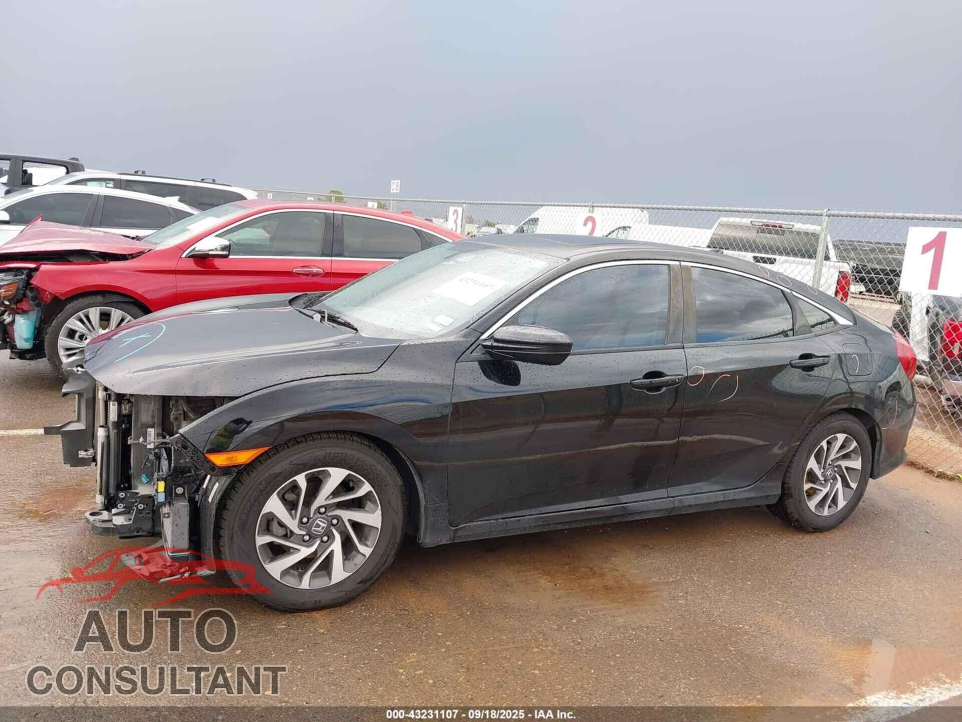 HONDA CIVIC 2017 - 19XFC2F76HE017633